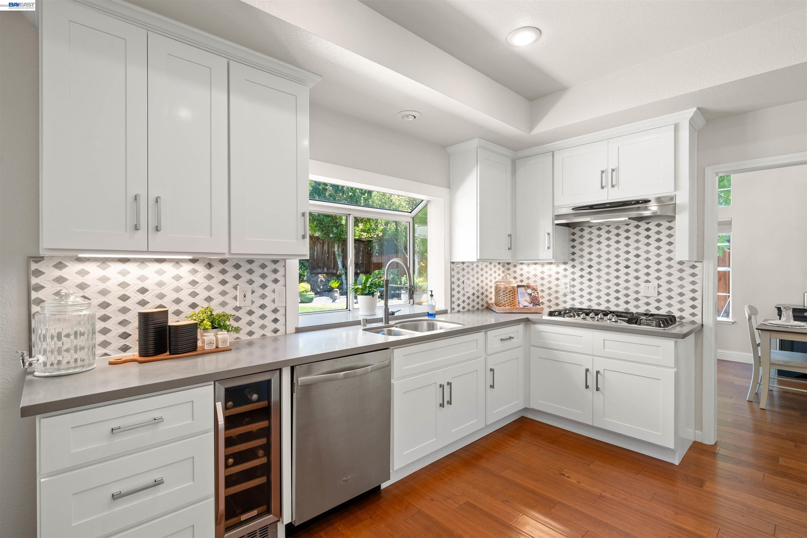 1024 Belleterre Dr
