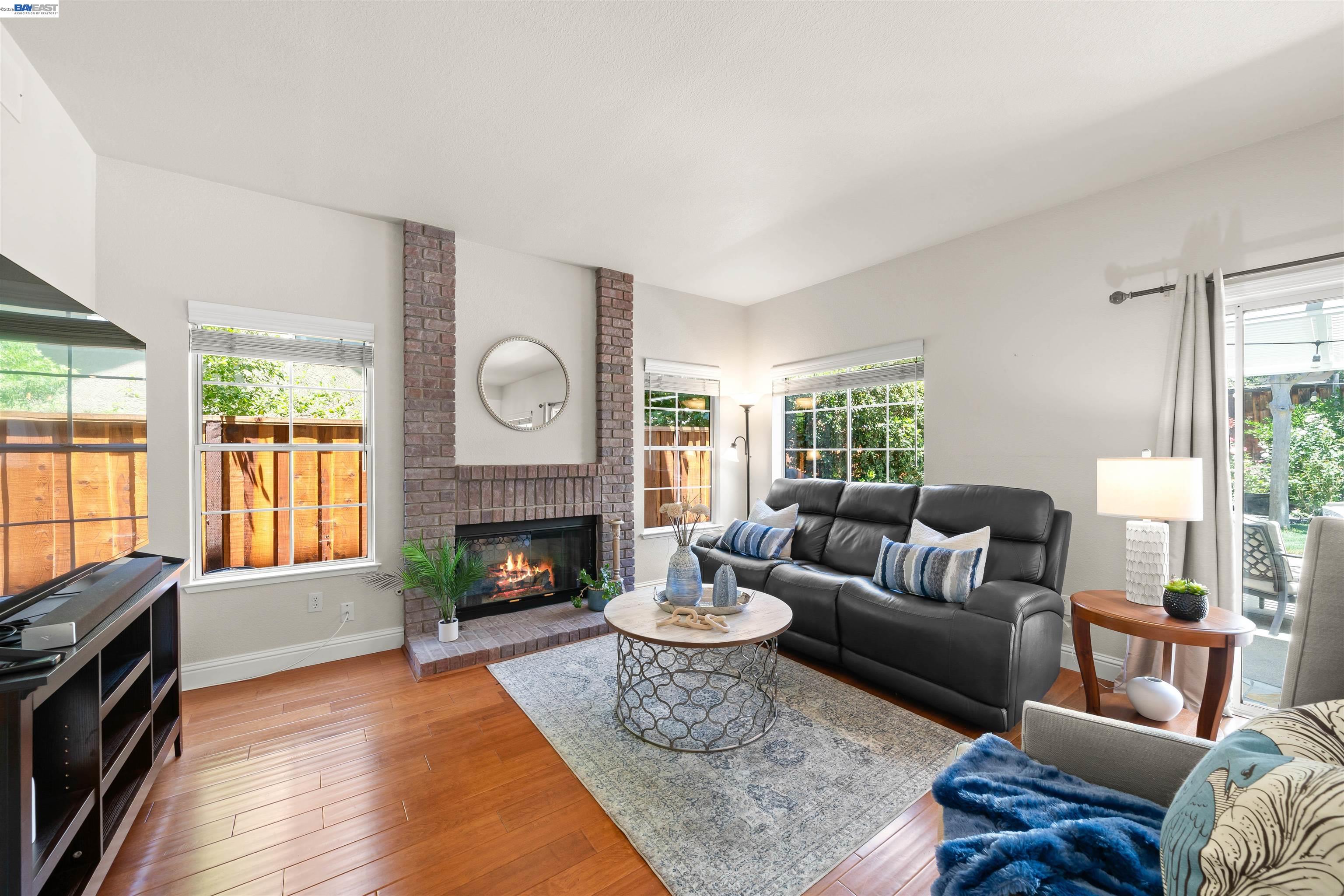 1024 Belleterre Dr