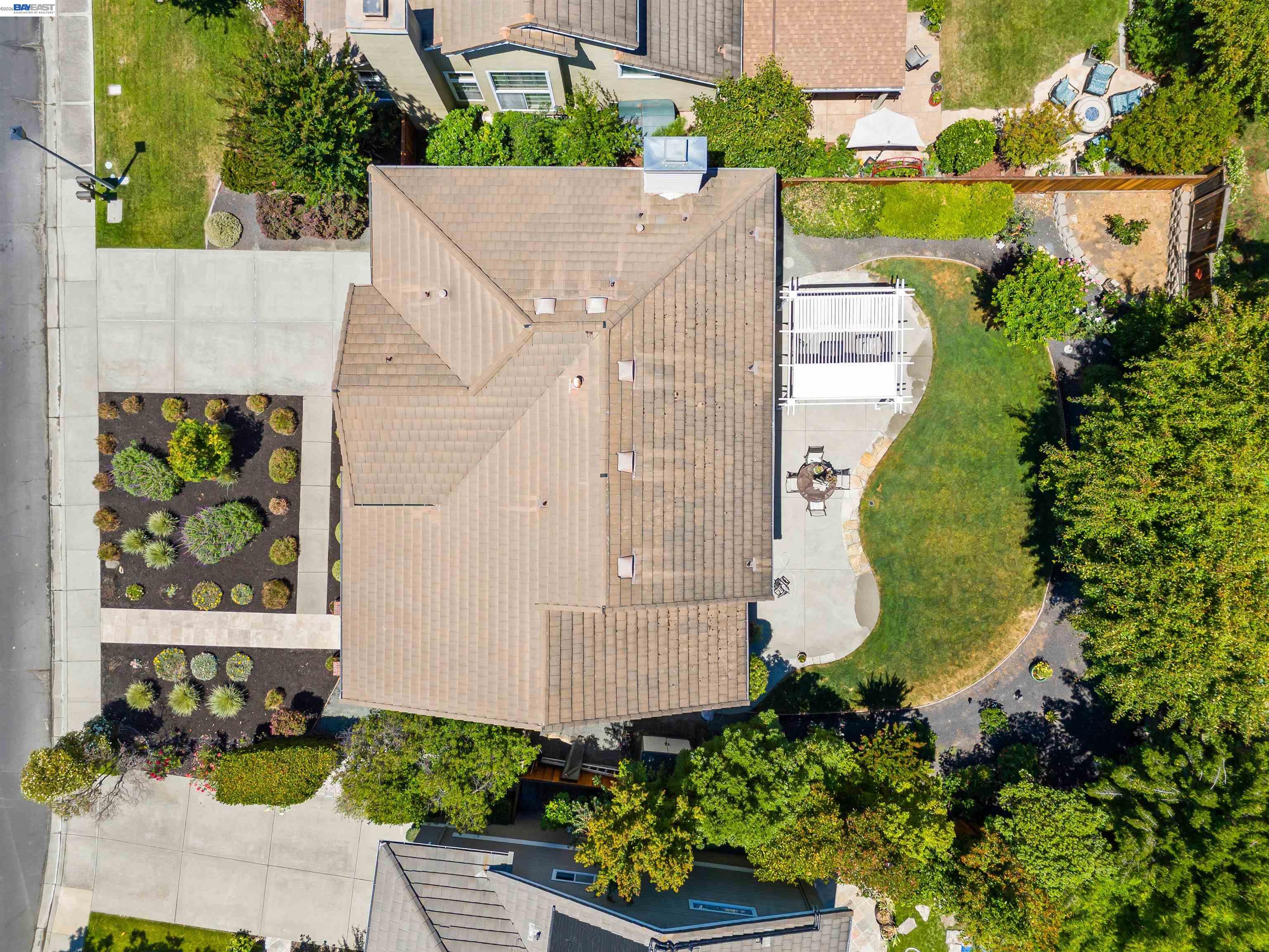 1024 Belleterre Dr