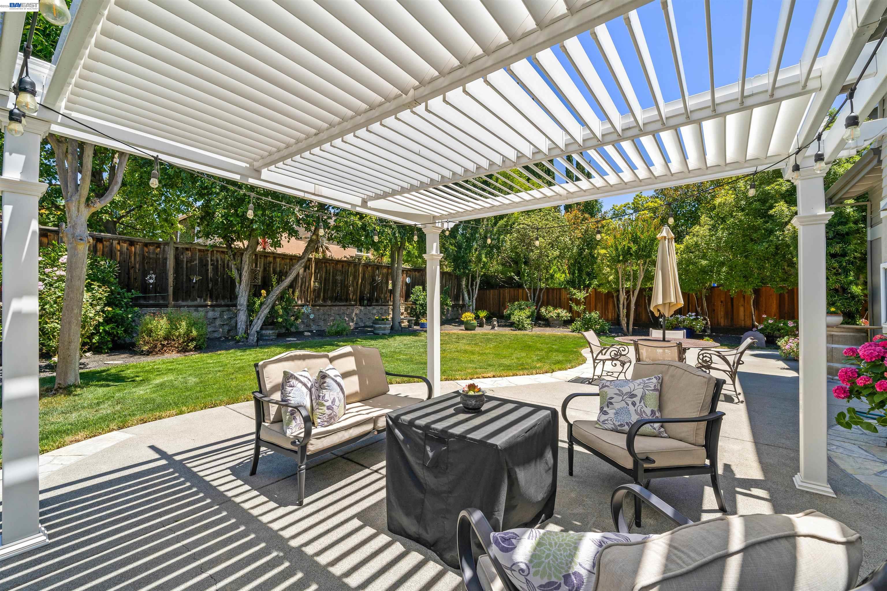 1024 Belleterre Dr
