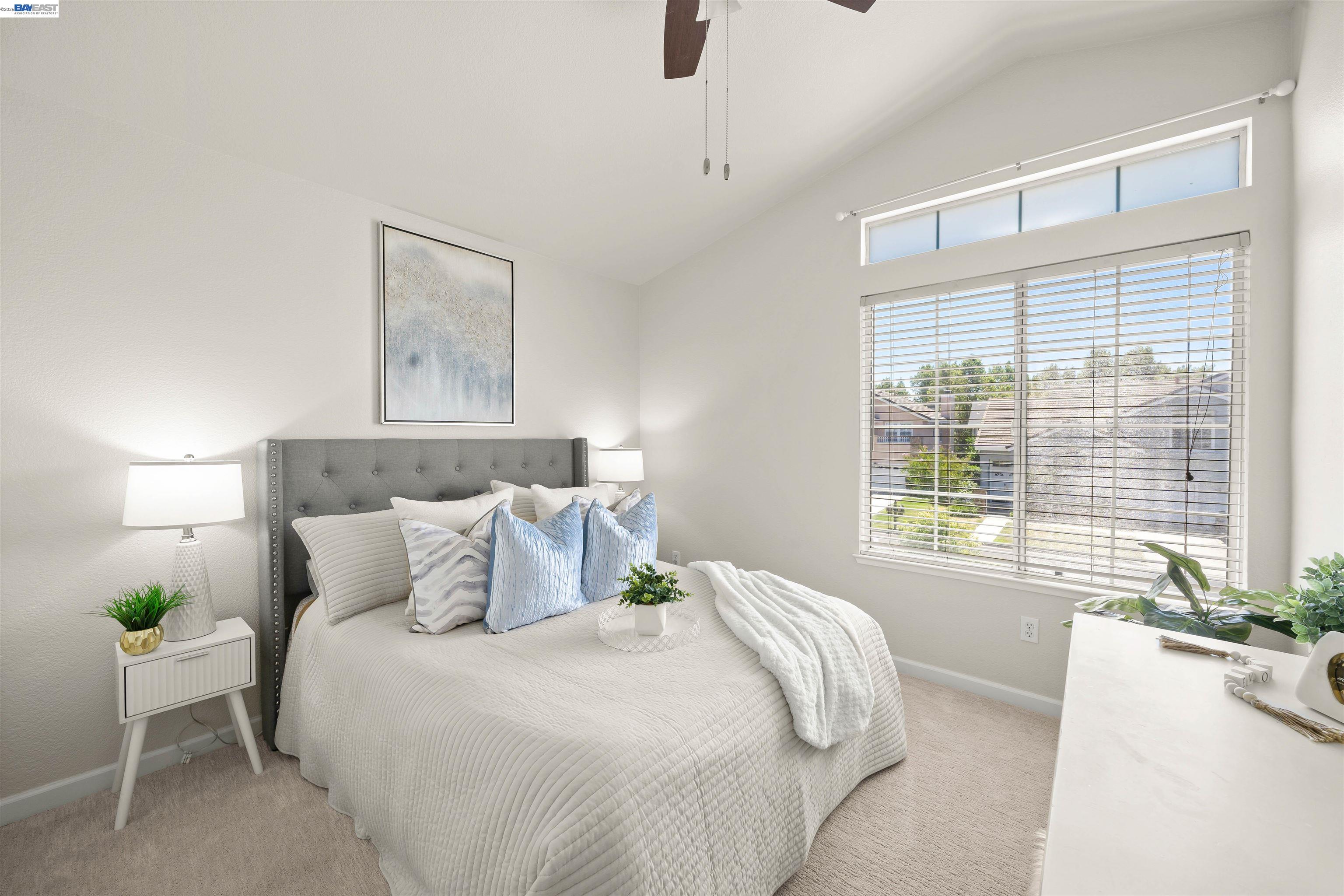 1024 Belleterre Dr