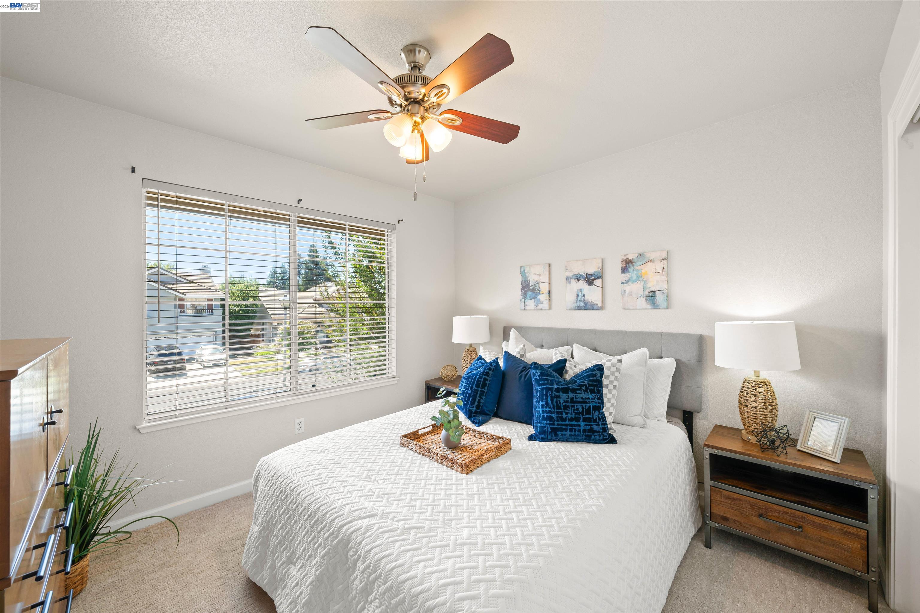 1024 Belleterre Dr