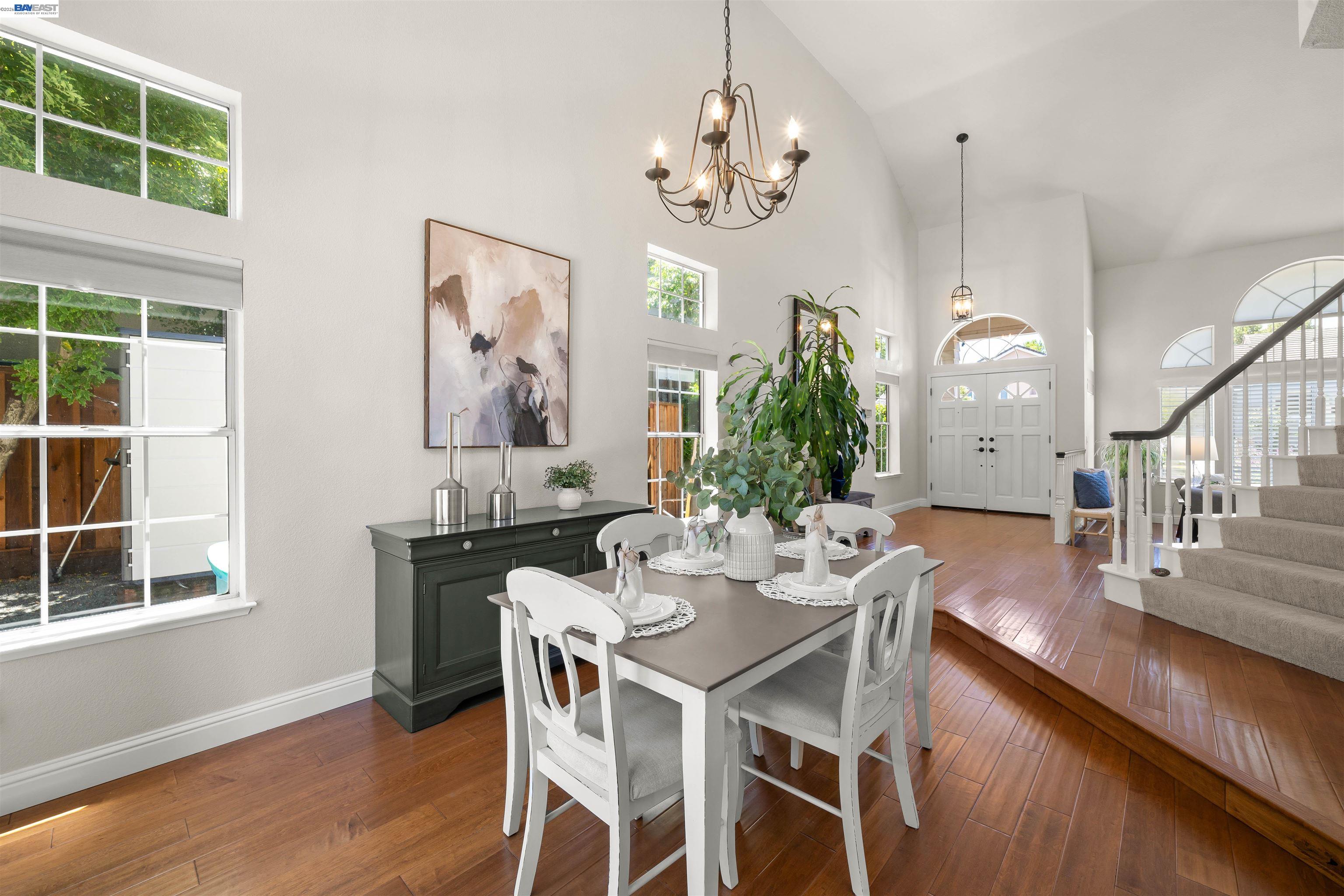 1024 Belleterre Dr
