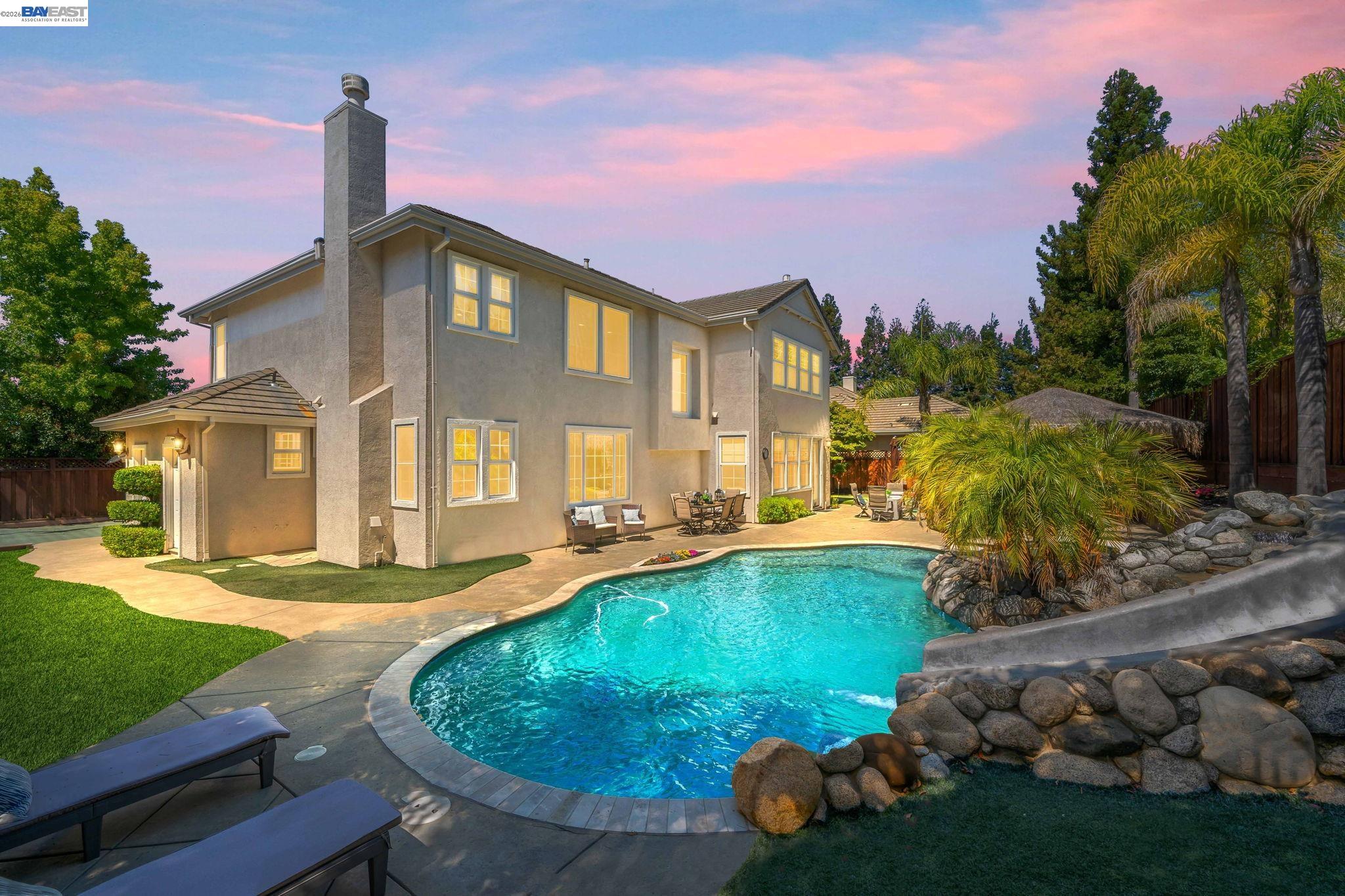 750 Trinity Hills Ln
