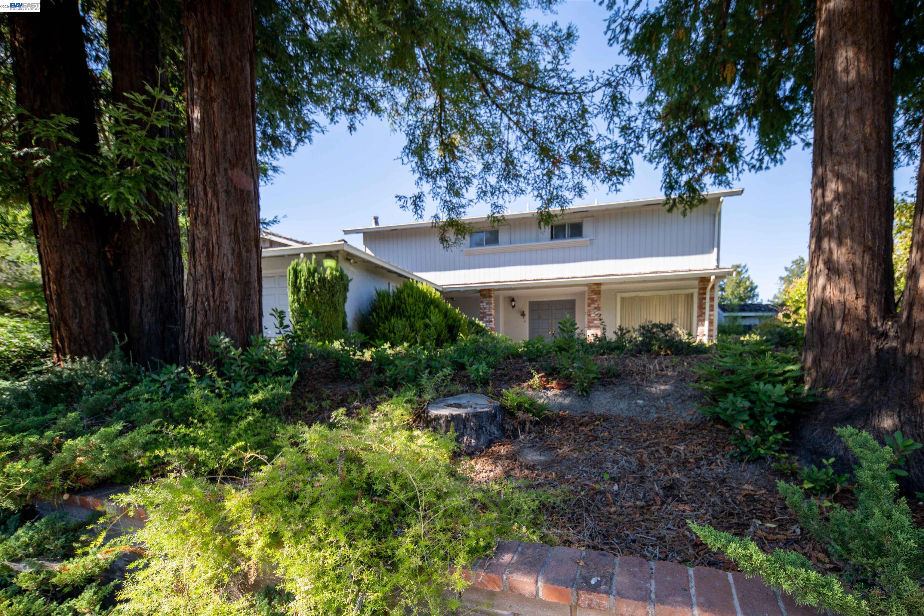 11278 Betlen Dr