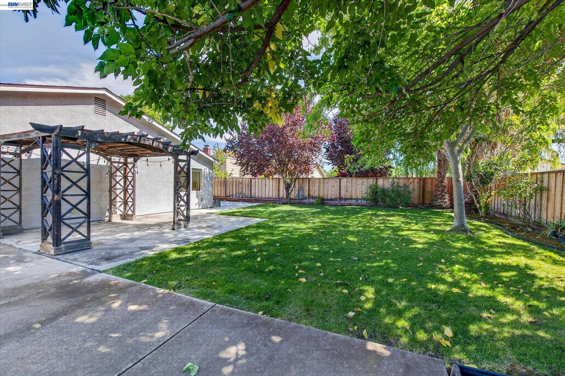 4135 Bishop Pine Way