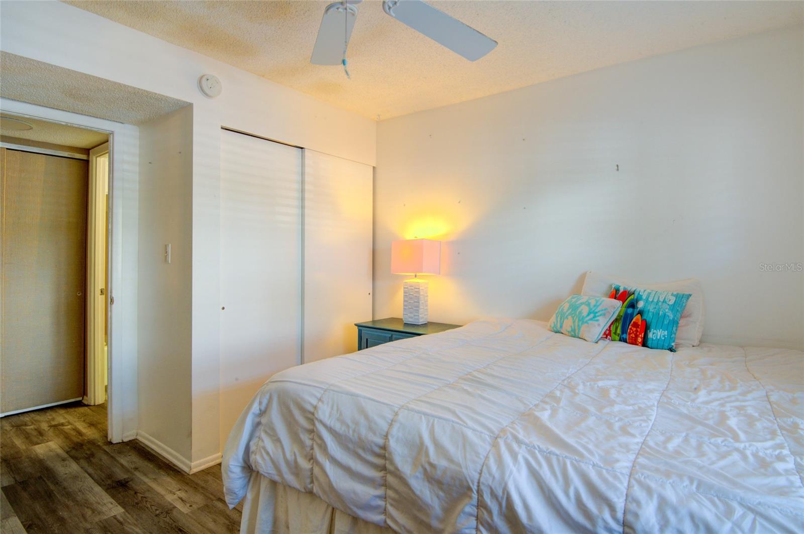 3046 LAKE BAYSHORE DR #O106