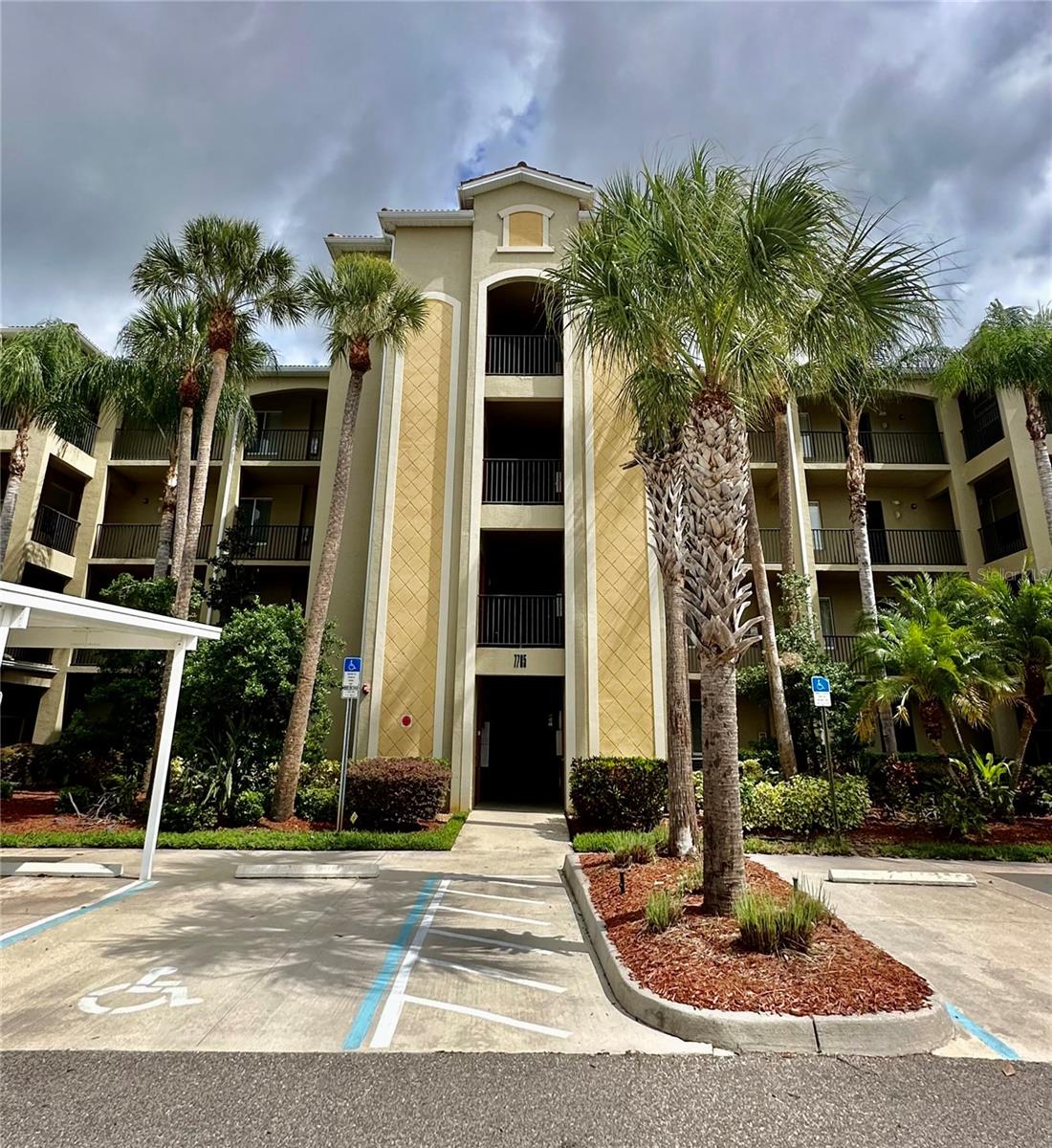 7705 GRAND ESTUARY TRL #204