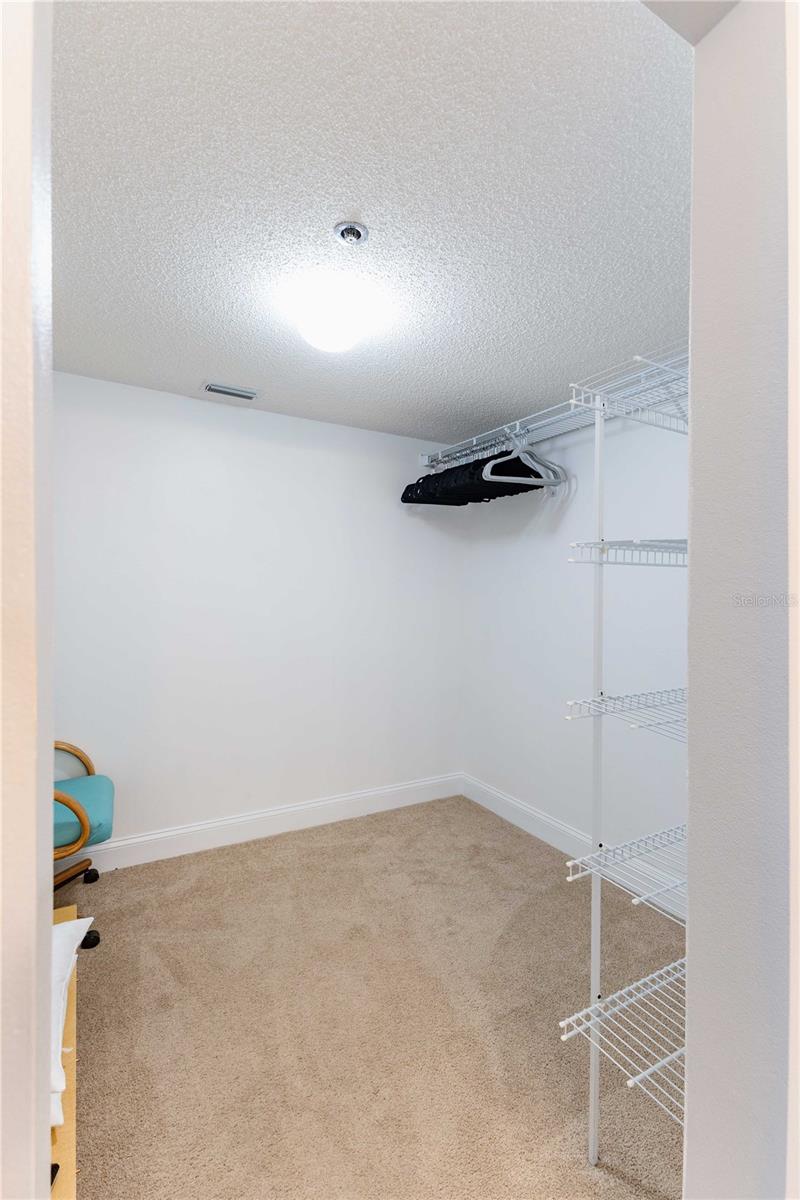 3790 PINEBROOK CIR #403