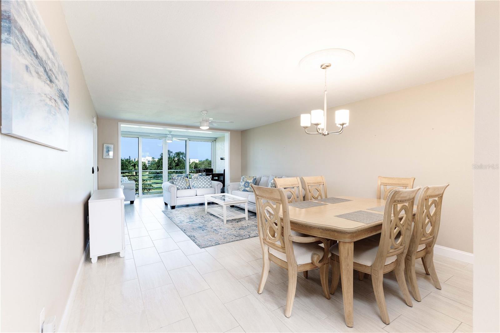 3790 PINEBROOK CIR #403