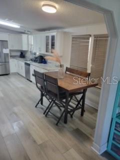 302 50TH AVENUE PLZ E