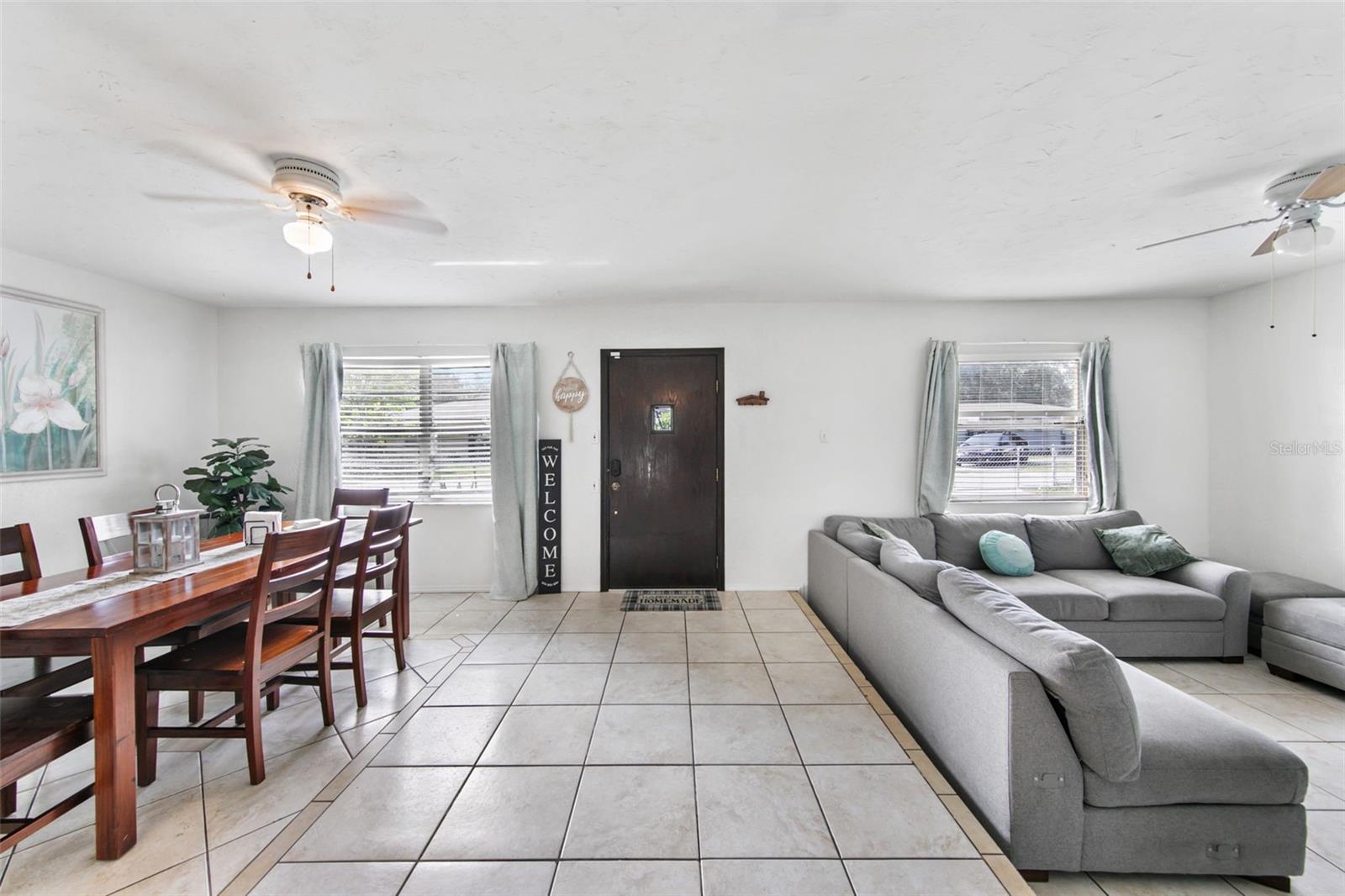 999 28TH AVENUE DR E