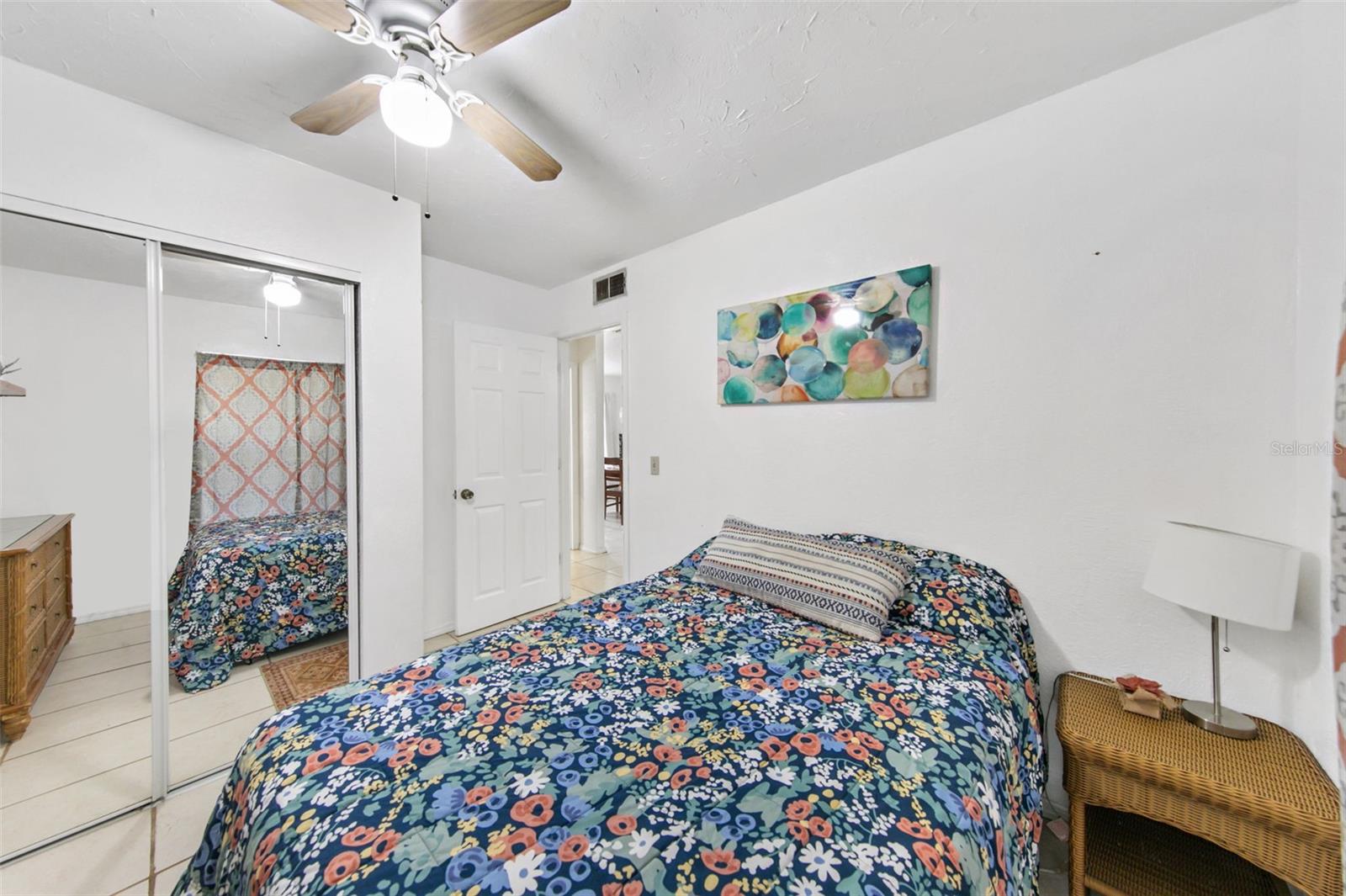 999 28TH AVENUE DR E