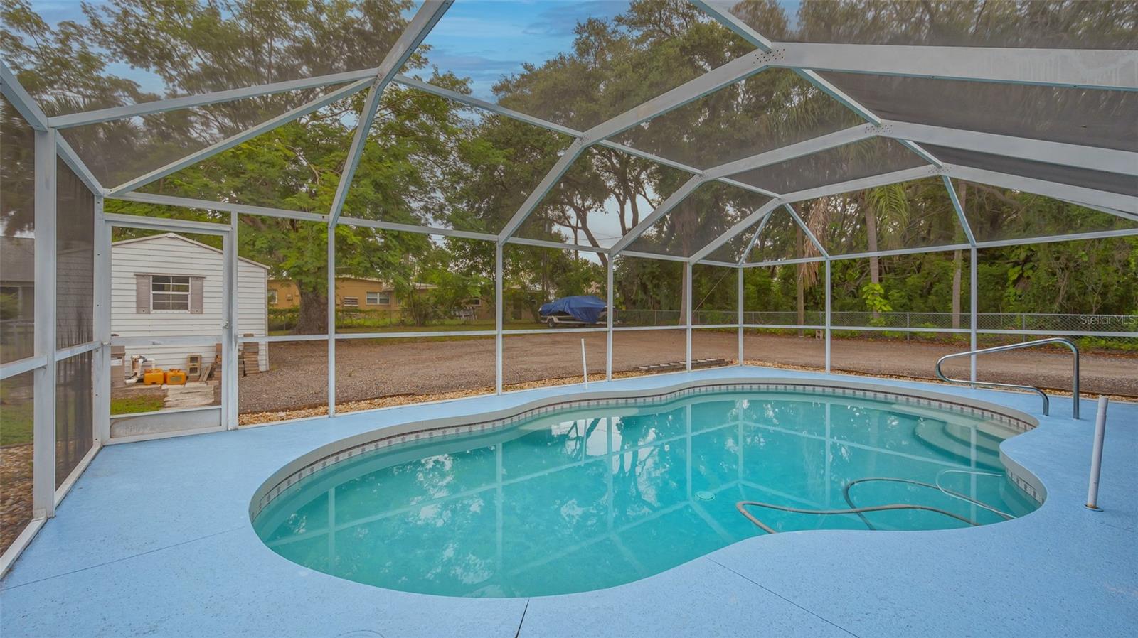 803 68TH AVENUE DR W