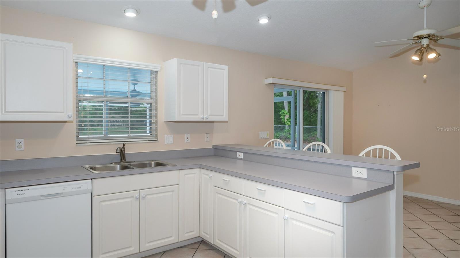 803 68TH AVENUE DR W