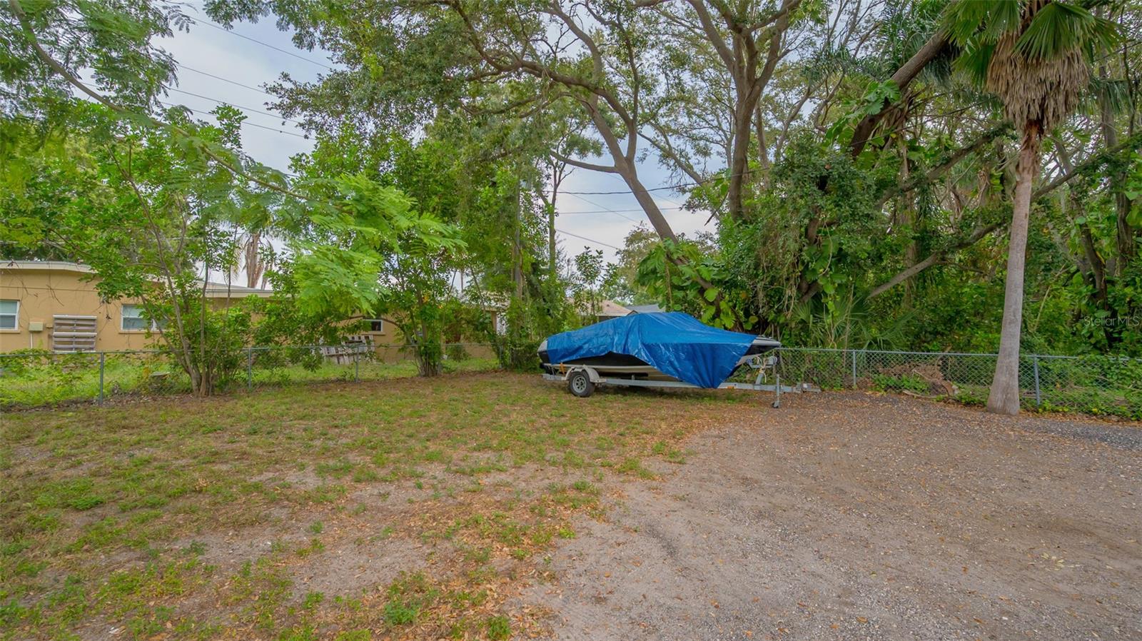 803 68TH AVENUE DR W