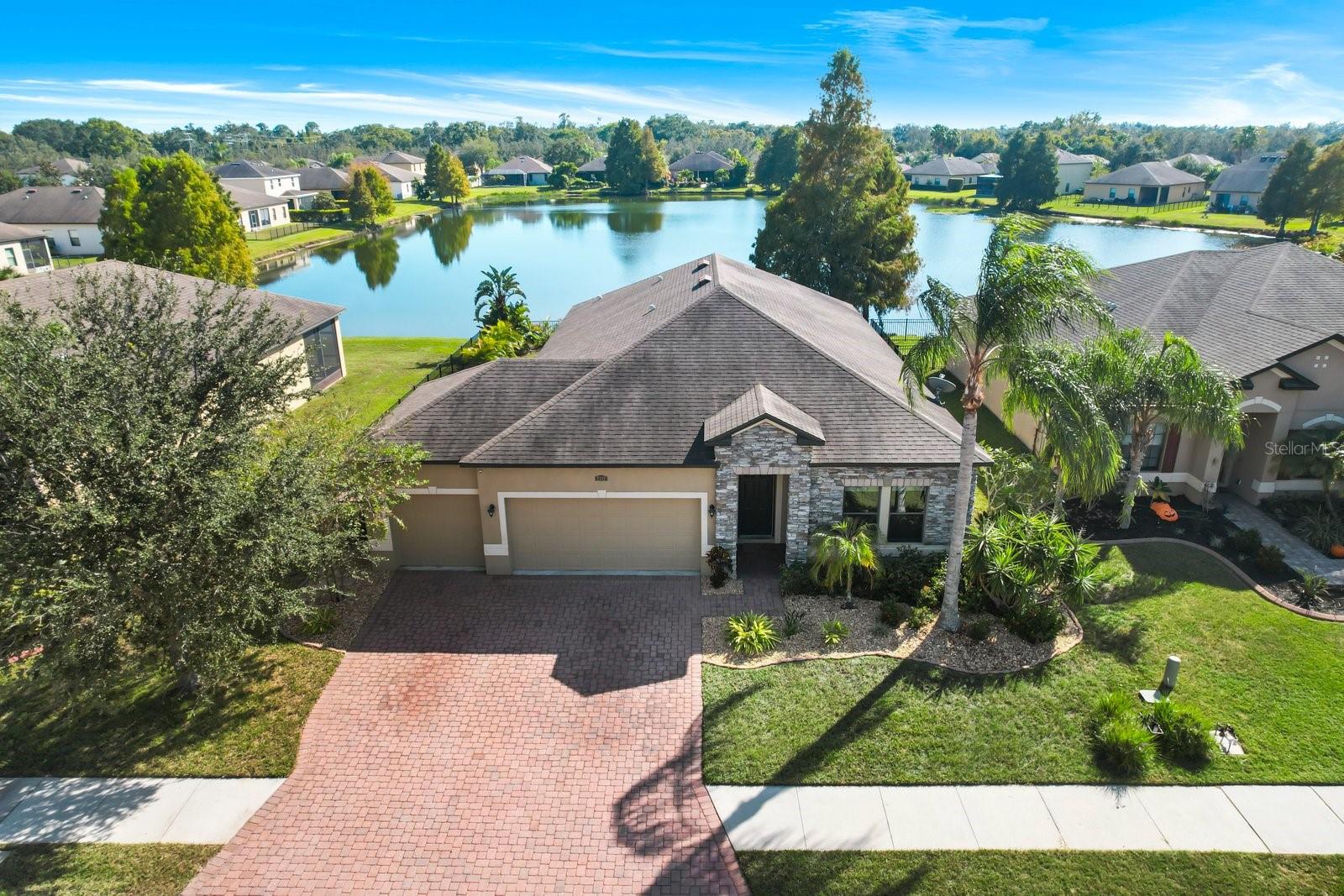 2252 50TH STREET CIR E