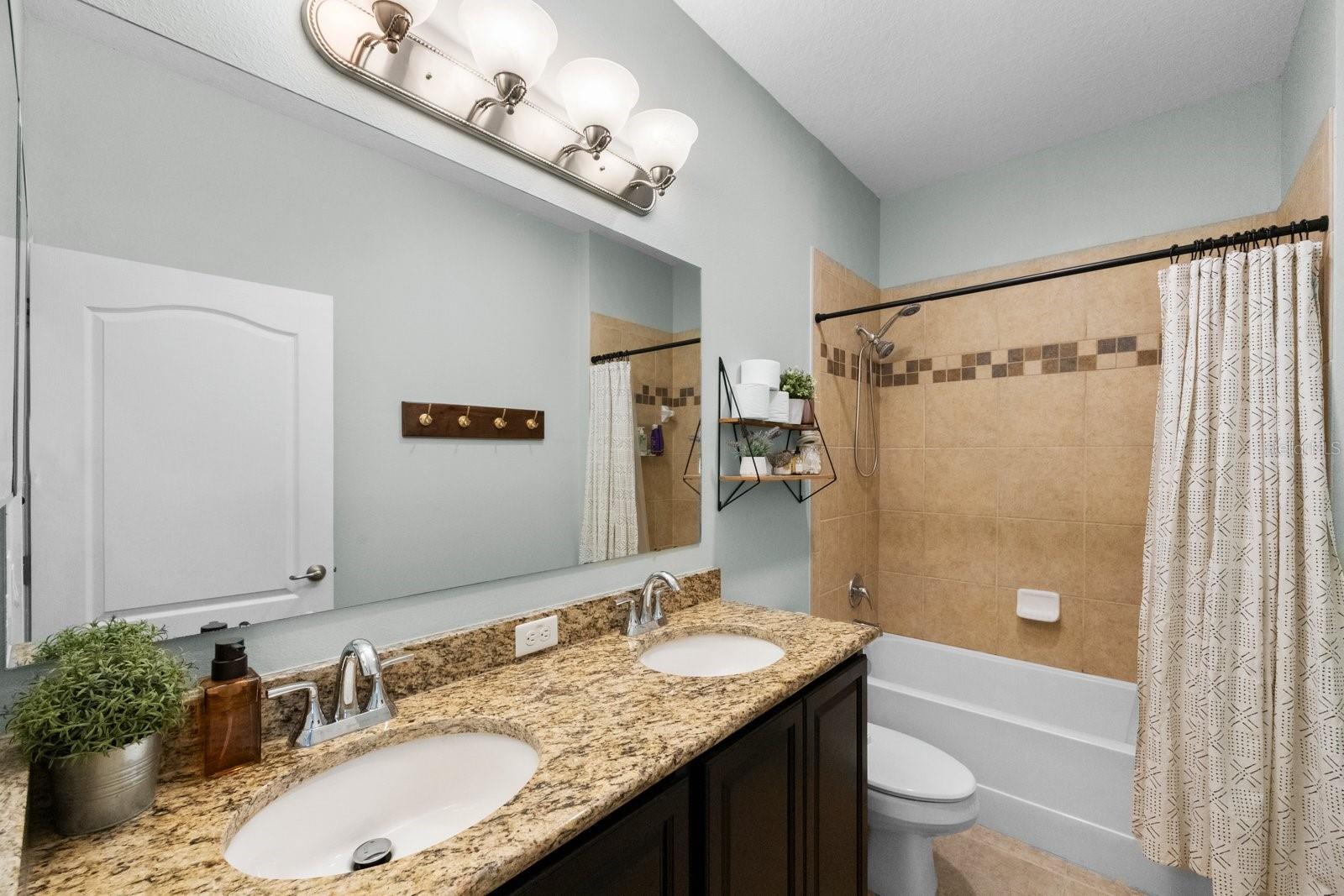 2252 50TH STREET CIR E