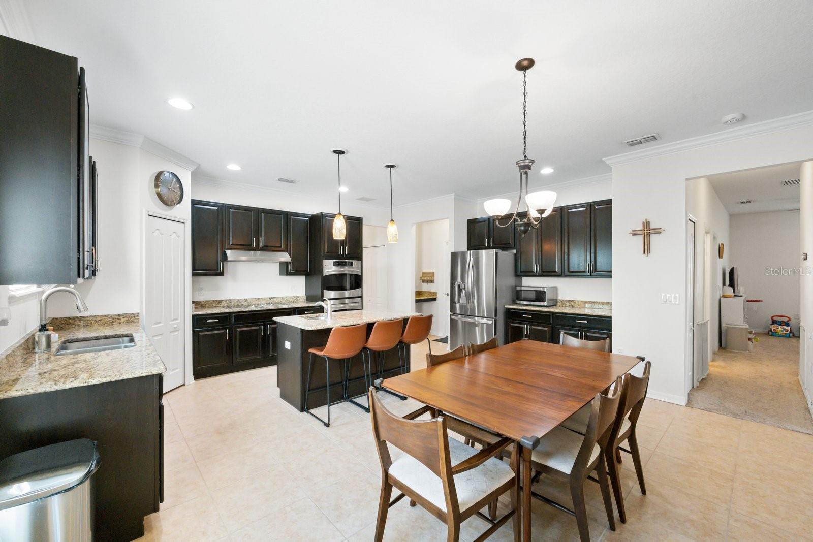 2252 50TH STREET CIR E