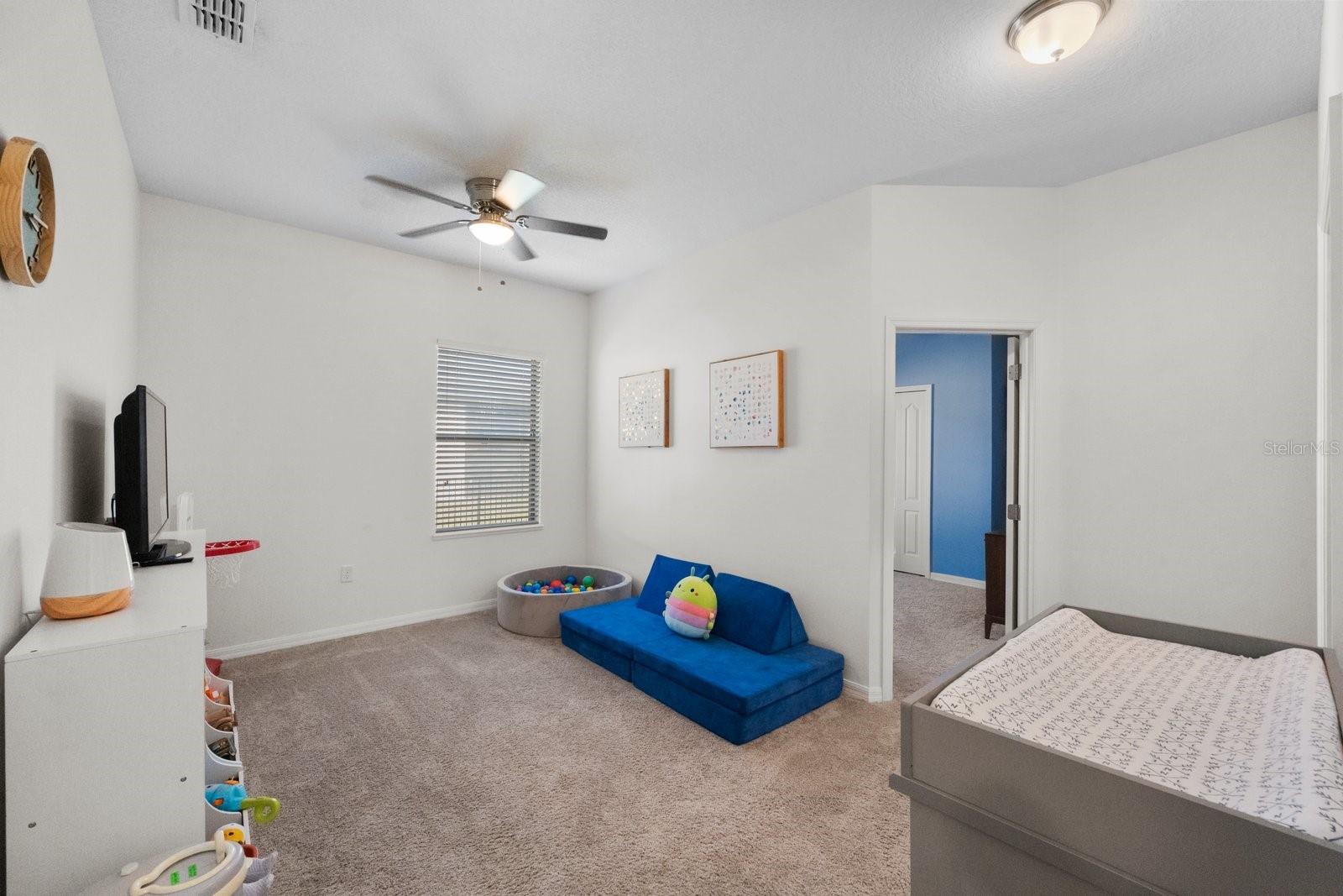 2252 50TH STREET CIR E