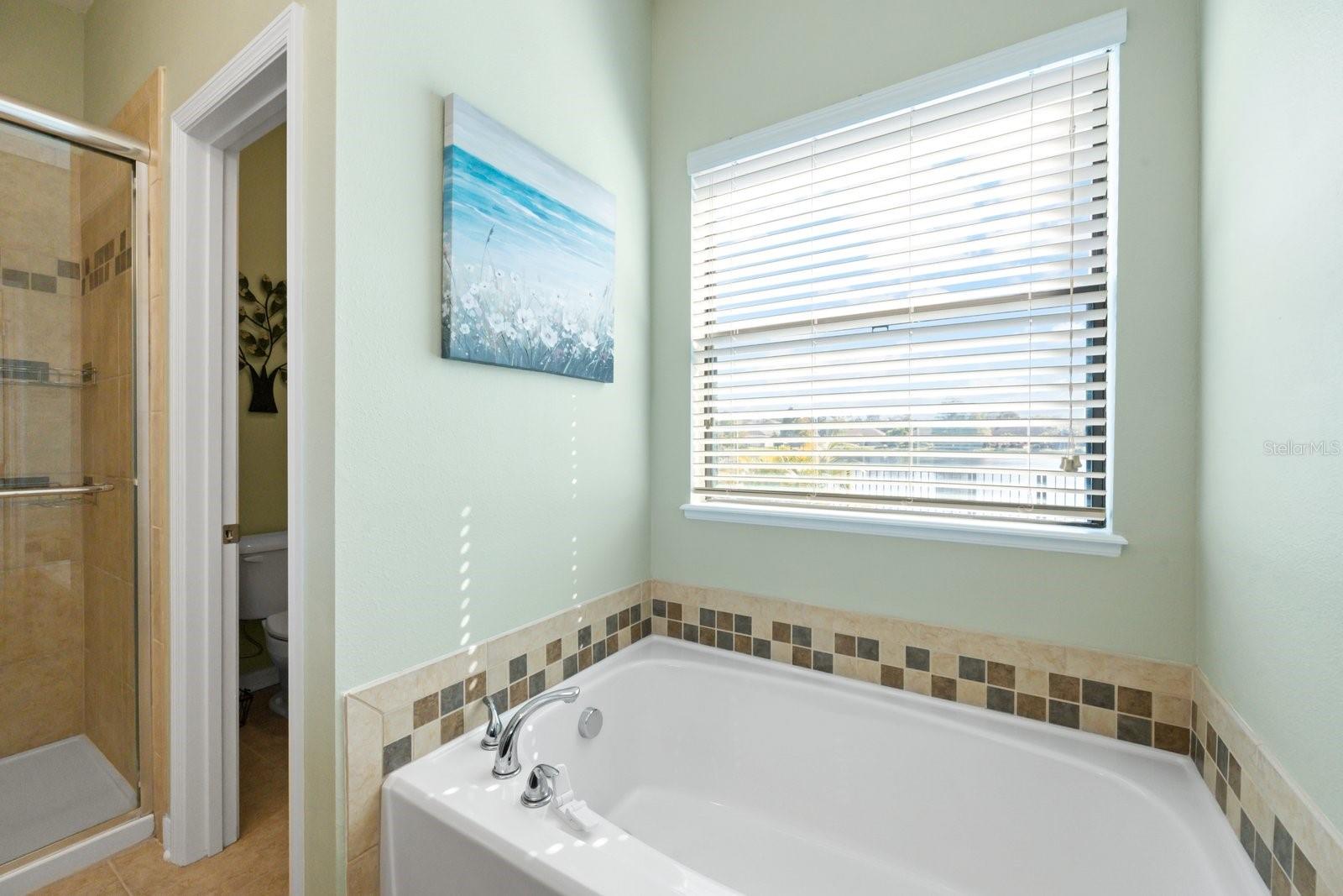 2252 50TH STREET CIR E