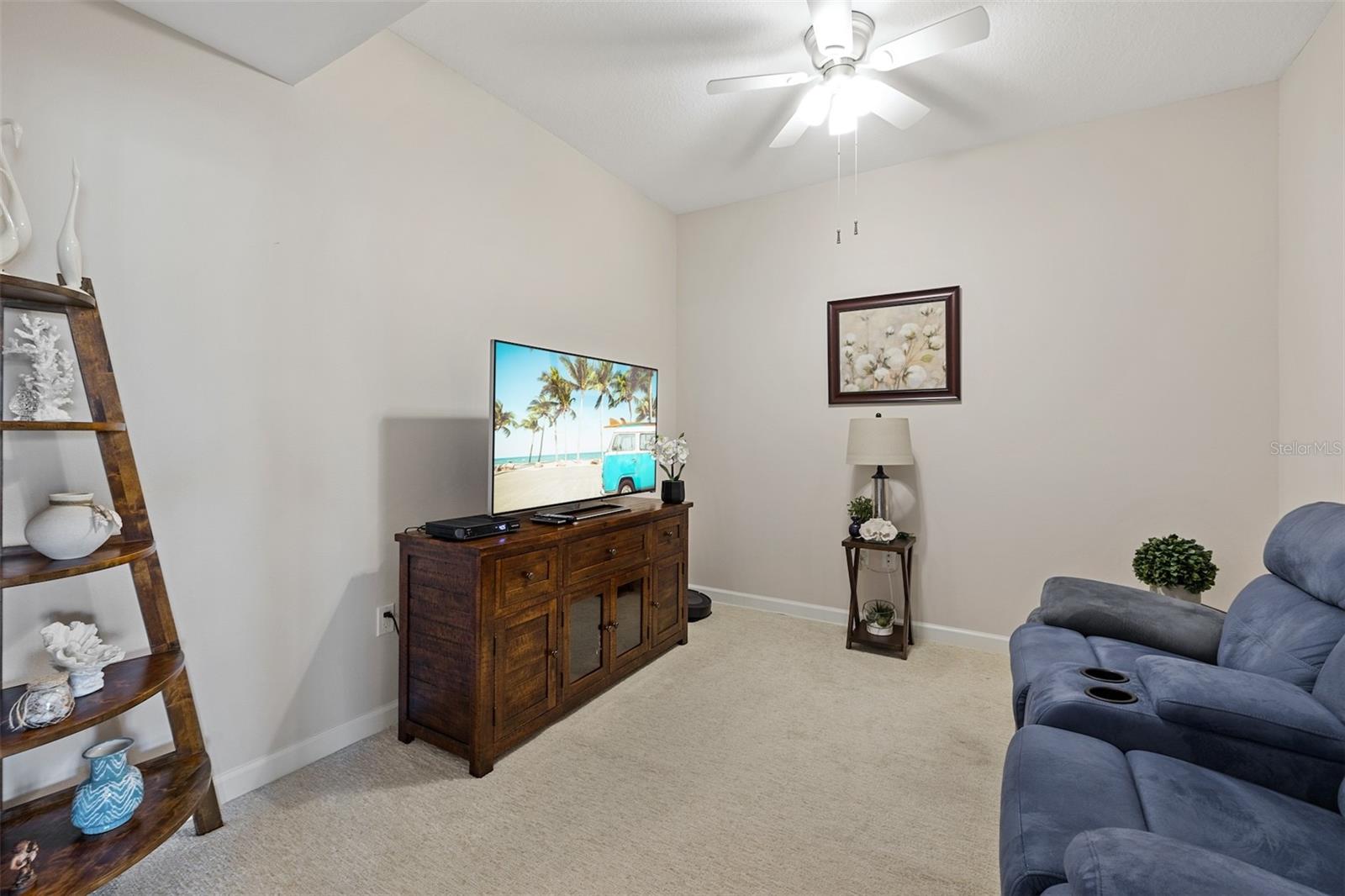 6586 7TH AVENUE CIR W