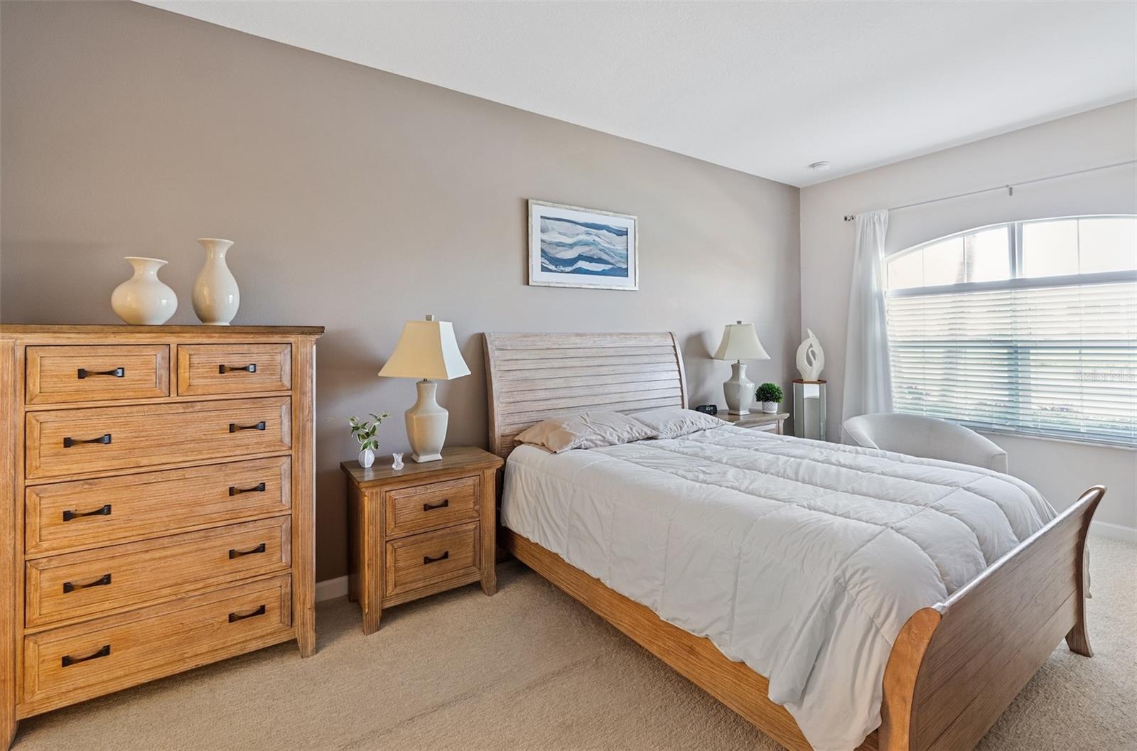 6586 7TH AVENUE CIR W