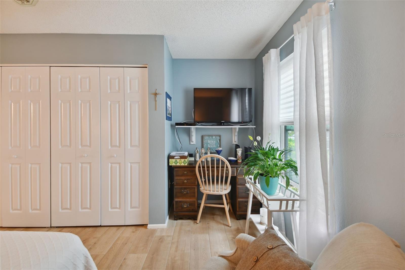 7208 27TH AVENUE DR W #2042