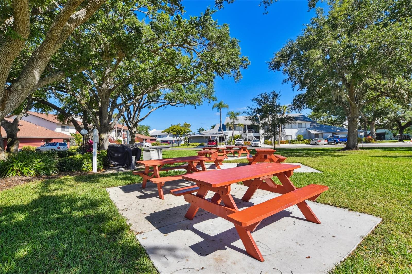 7208 27TH AVENUE DR W #2042