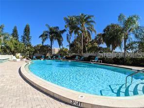 3660 IRONWOOD CIR #301M