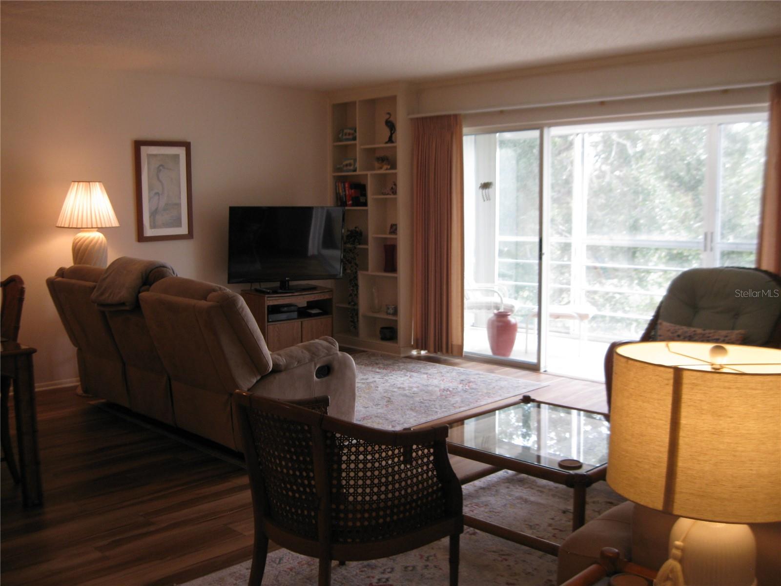 3660 IRONWOOD CIR #301M