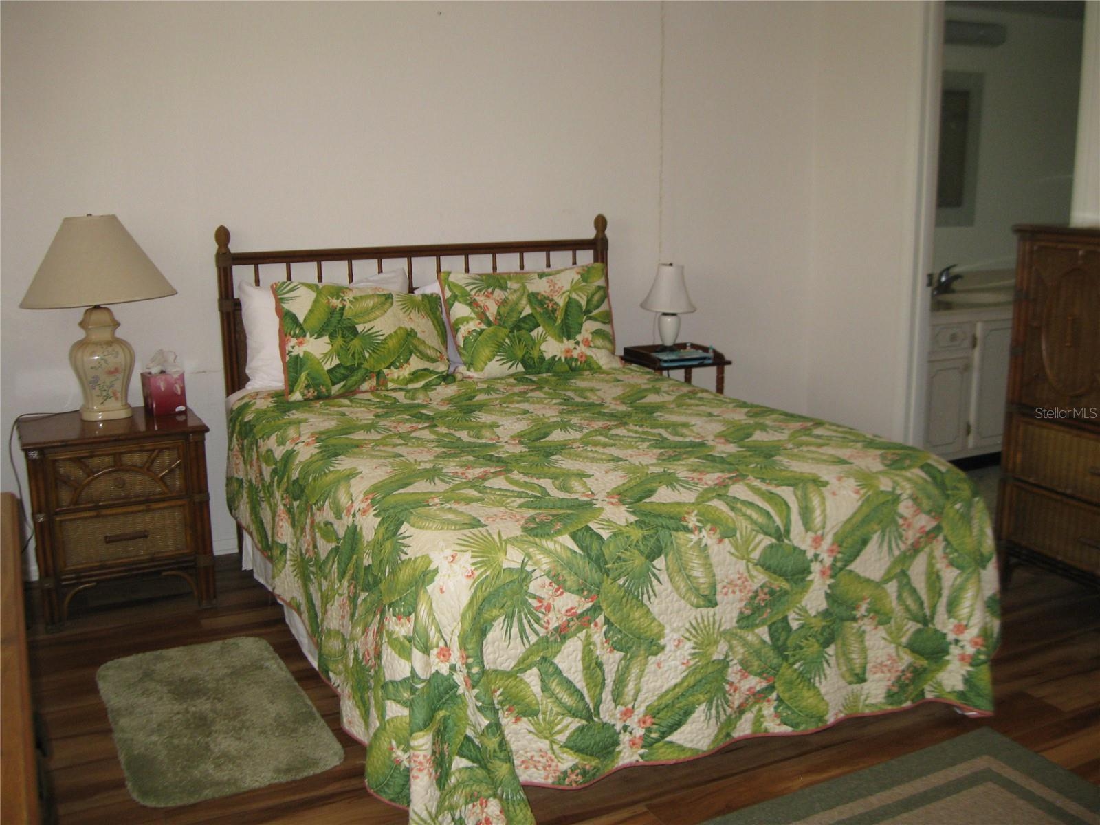 3660 IRONWOOD CIR #301M