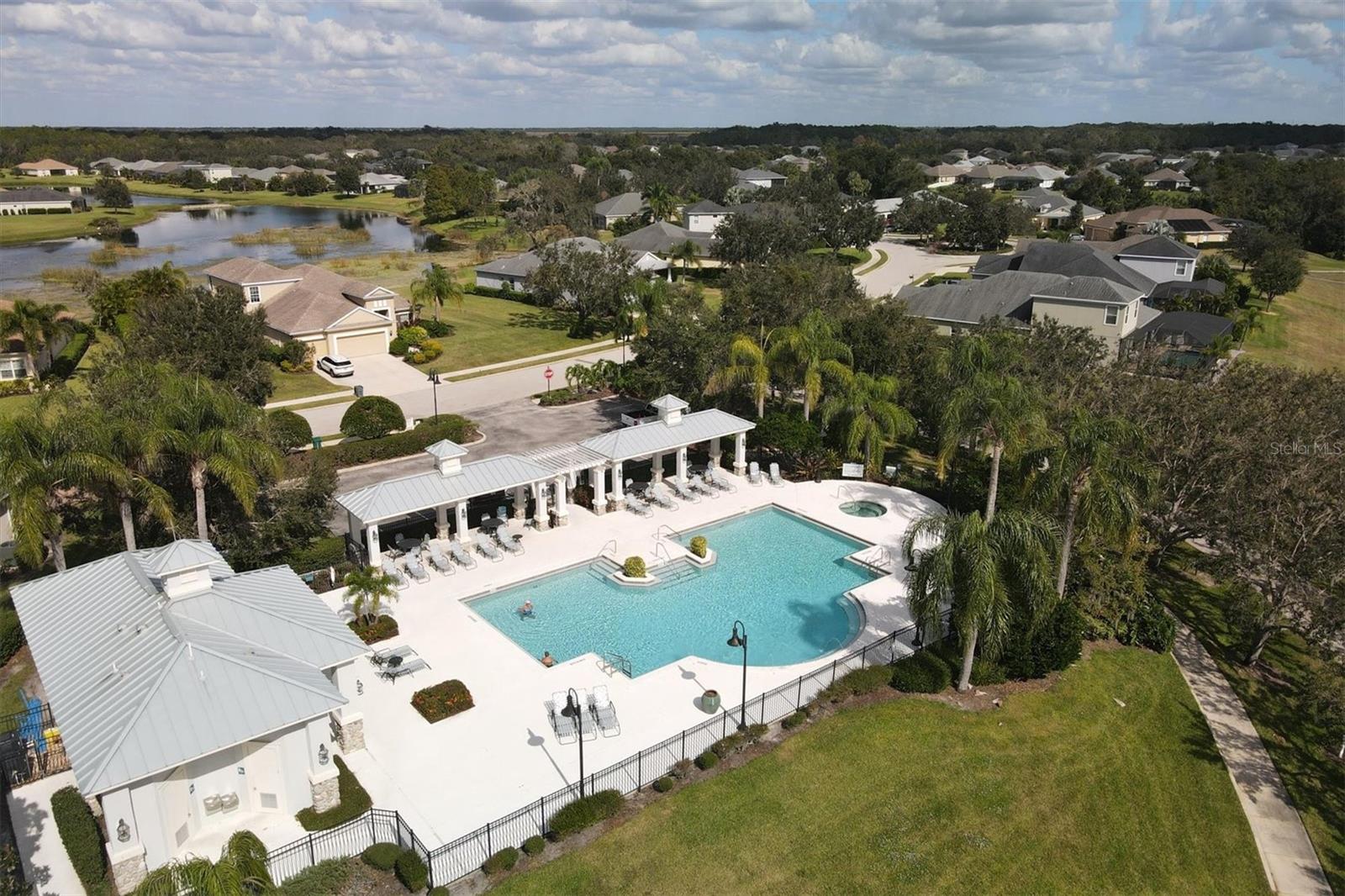 1451 HICKORY VIEW CIR