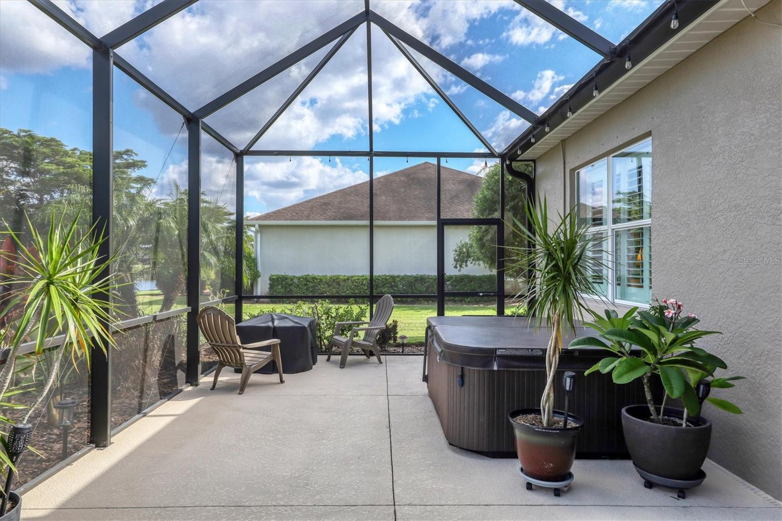 1451 HICKORY VIEW CIR