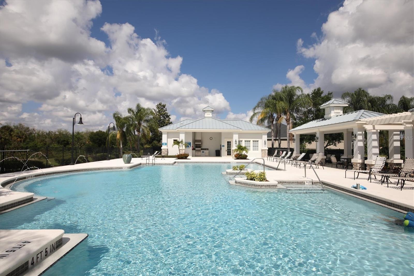 1451 HICKORY VIEW CIR