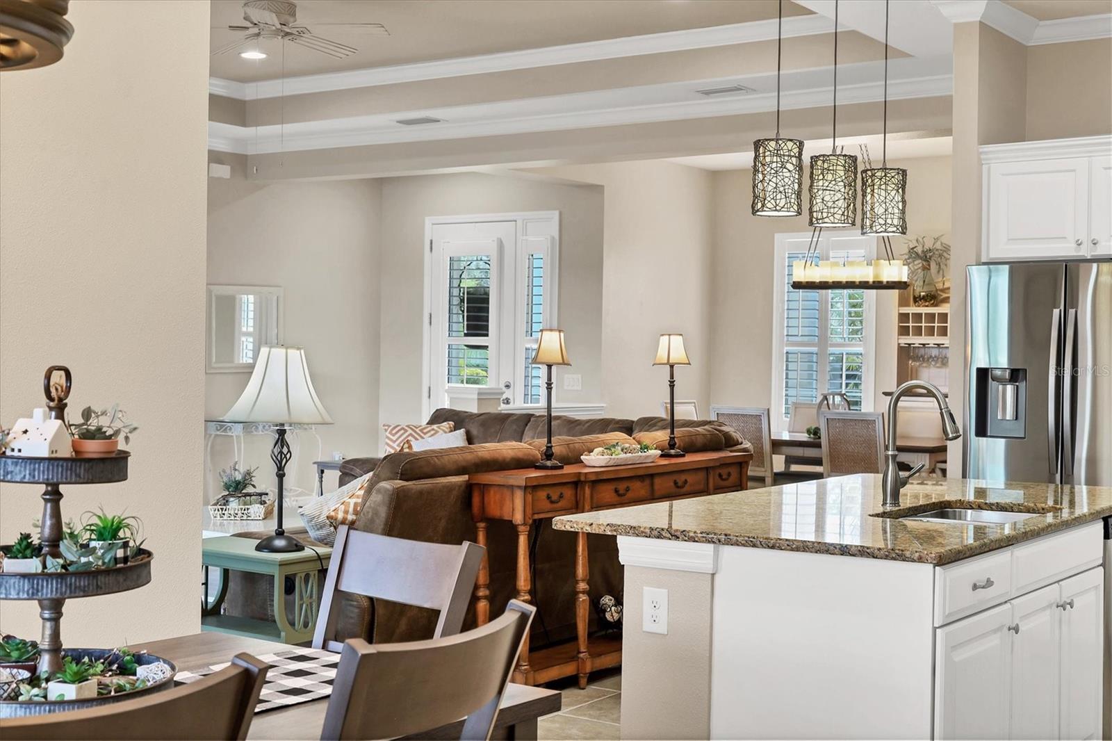 1451 HICKORY VIEW CIR