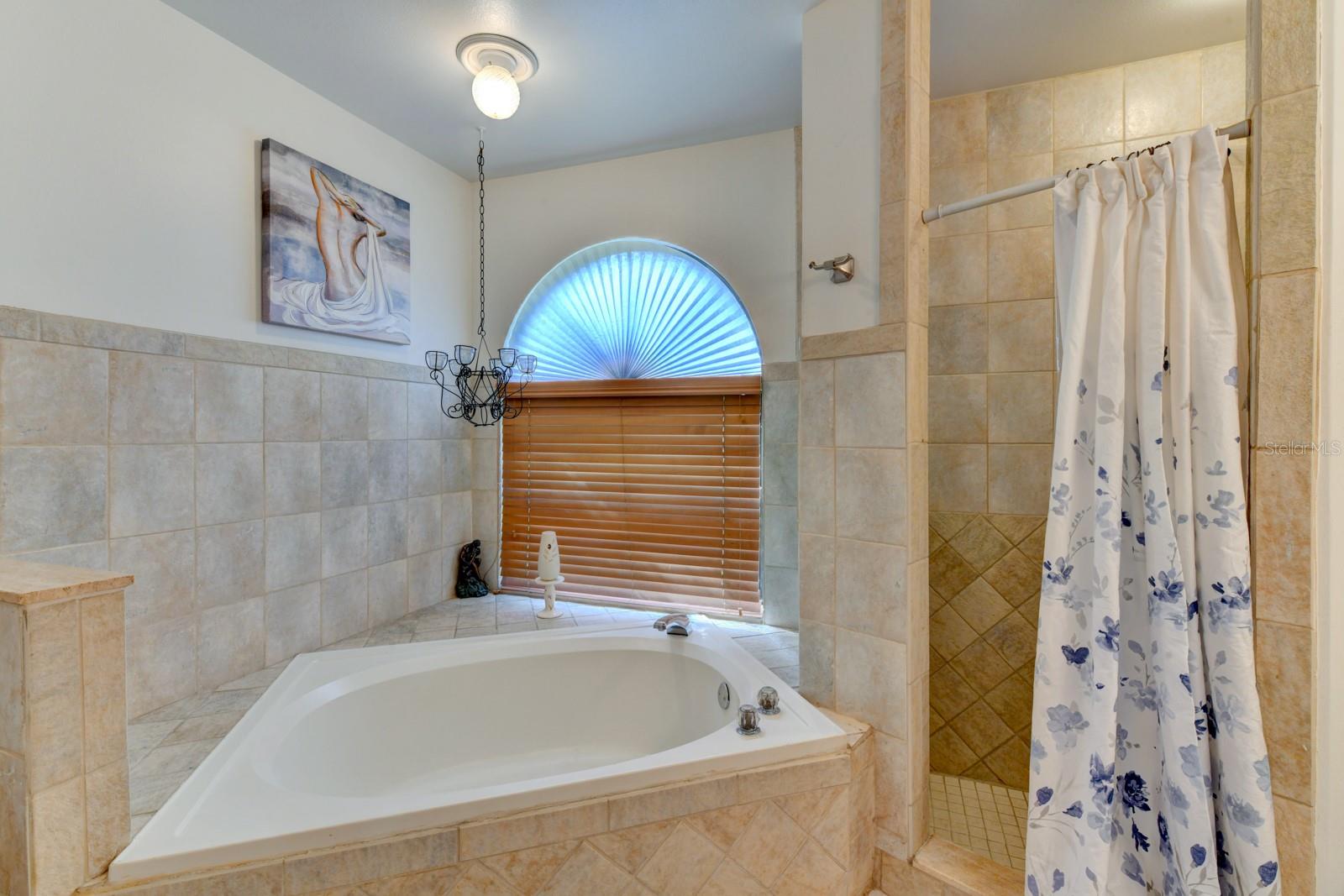 5413 80TH AVENUE CIR E