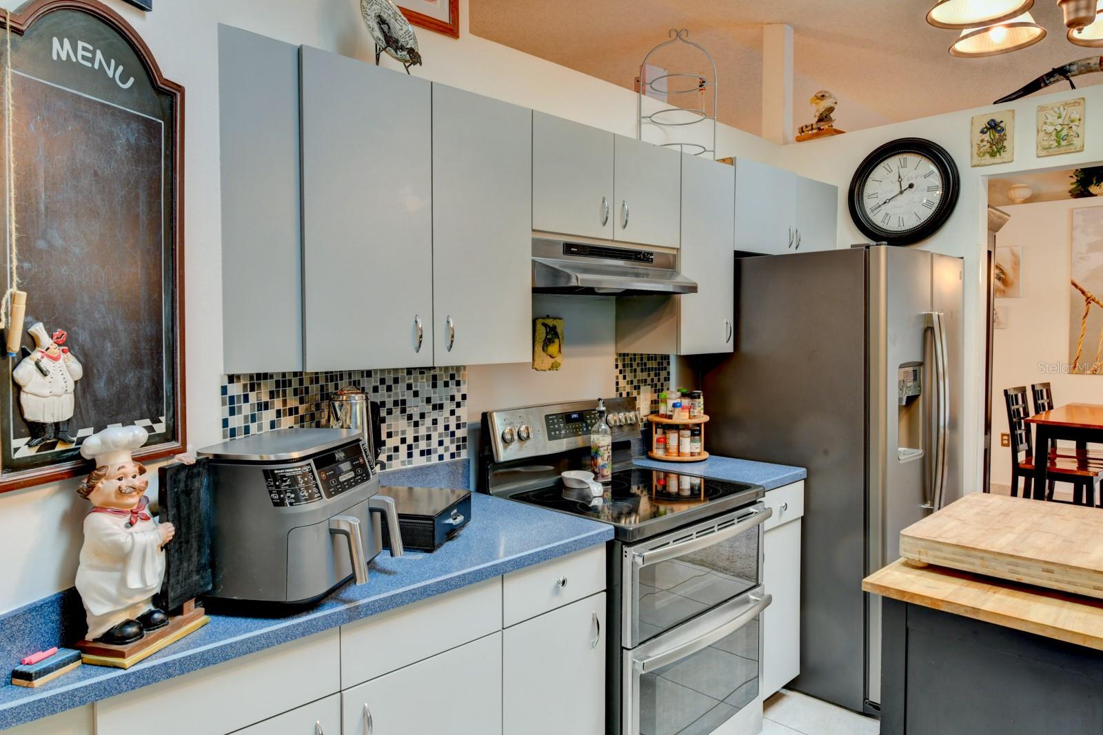 5413 80TH AVENUE CIR E