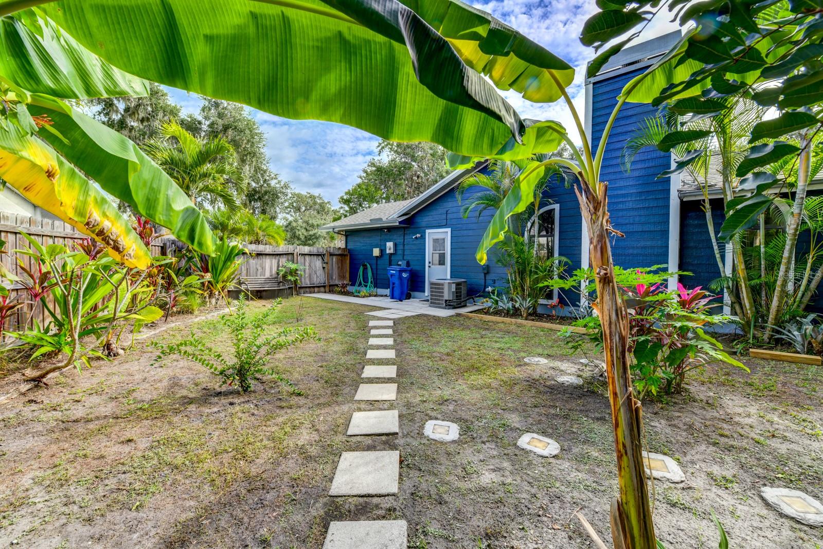 5413 80TH AVENUE CIR E