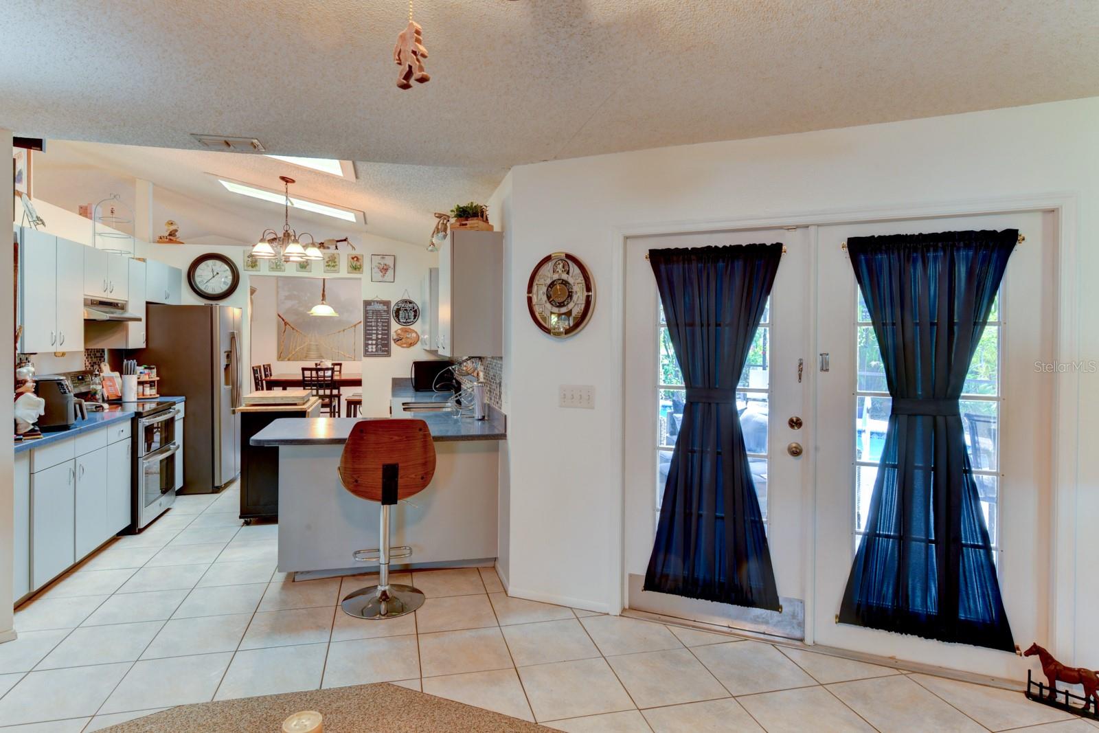 5413 80TH AVENUE CIR E