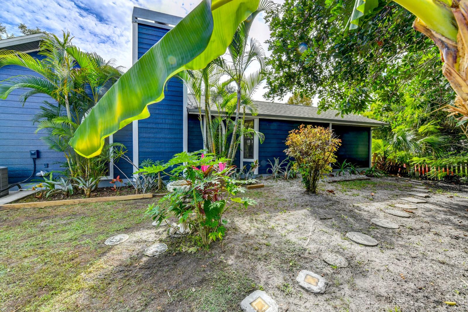 5413 80TH AVENUE CIR E