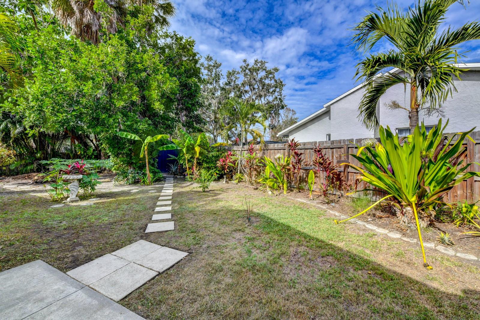 5413 80TH AVENUE CIR E