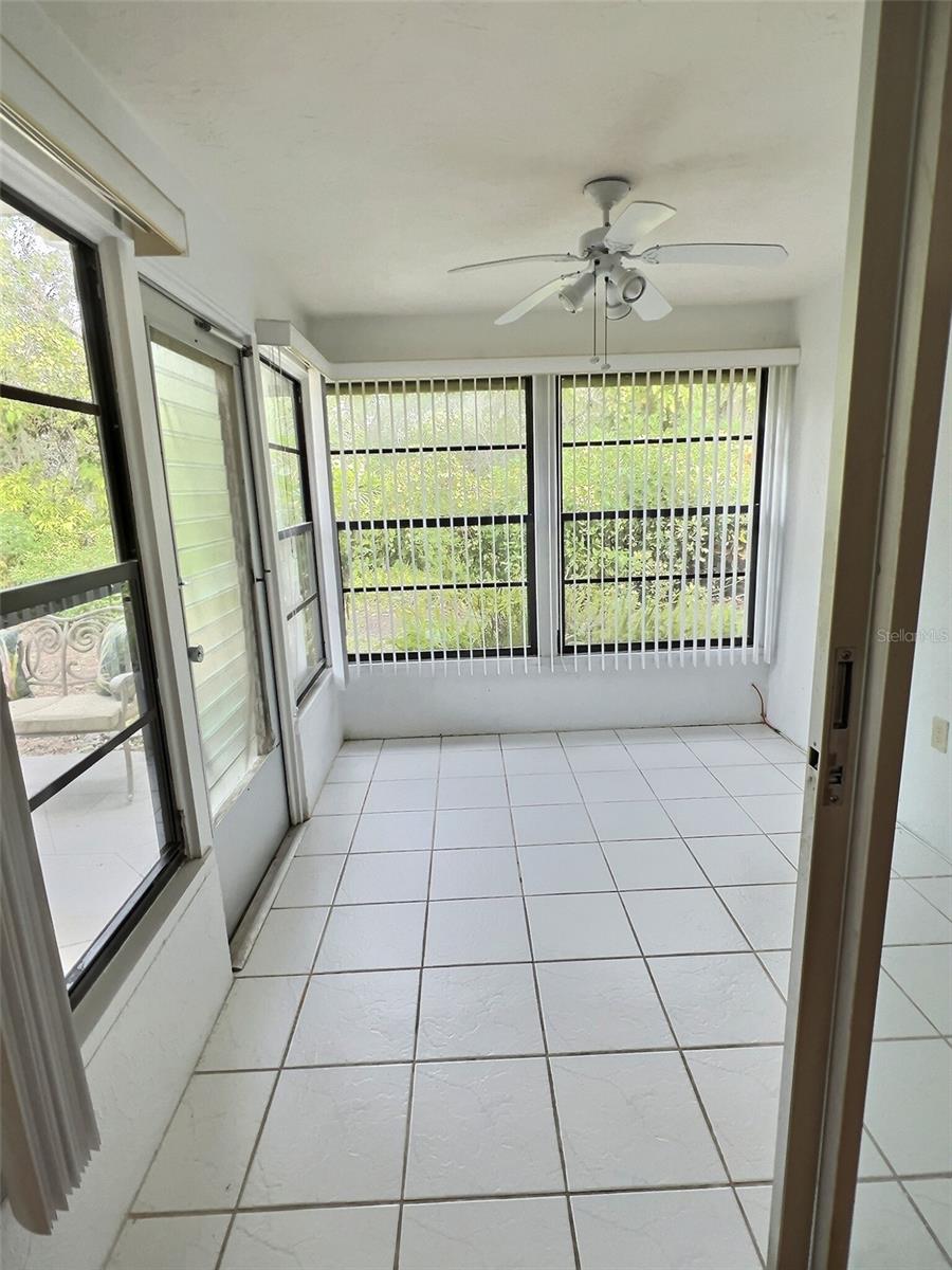 2213 CIRCLEWOOD DR #45