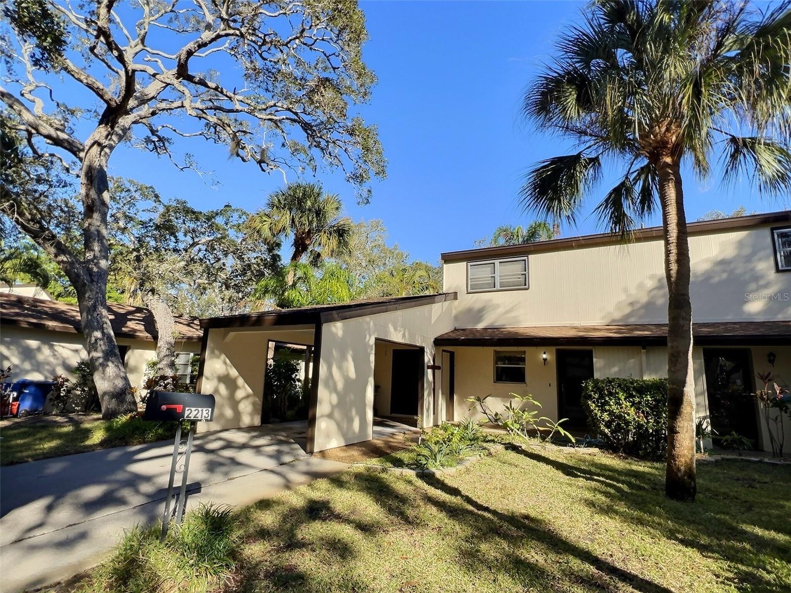 2213 CIRCLEWOOD DR #45