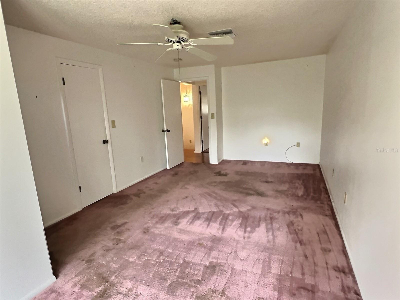 2213 CIRCLEWOOD DR #45