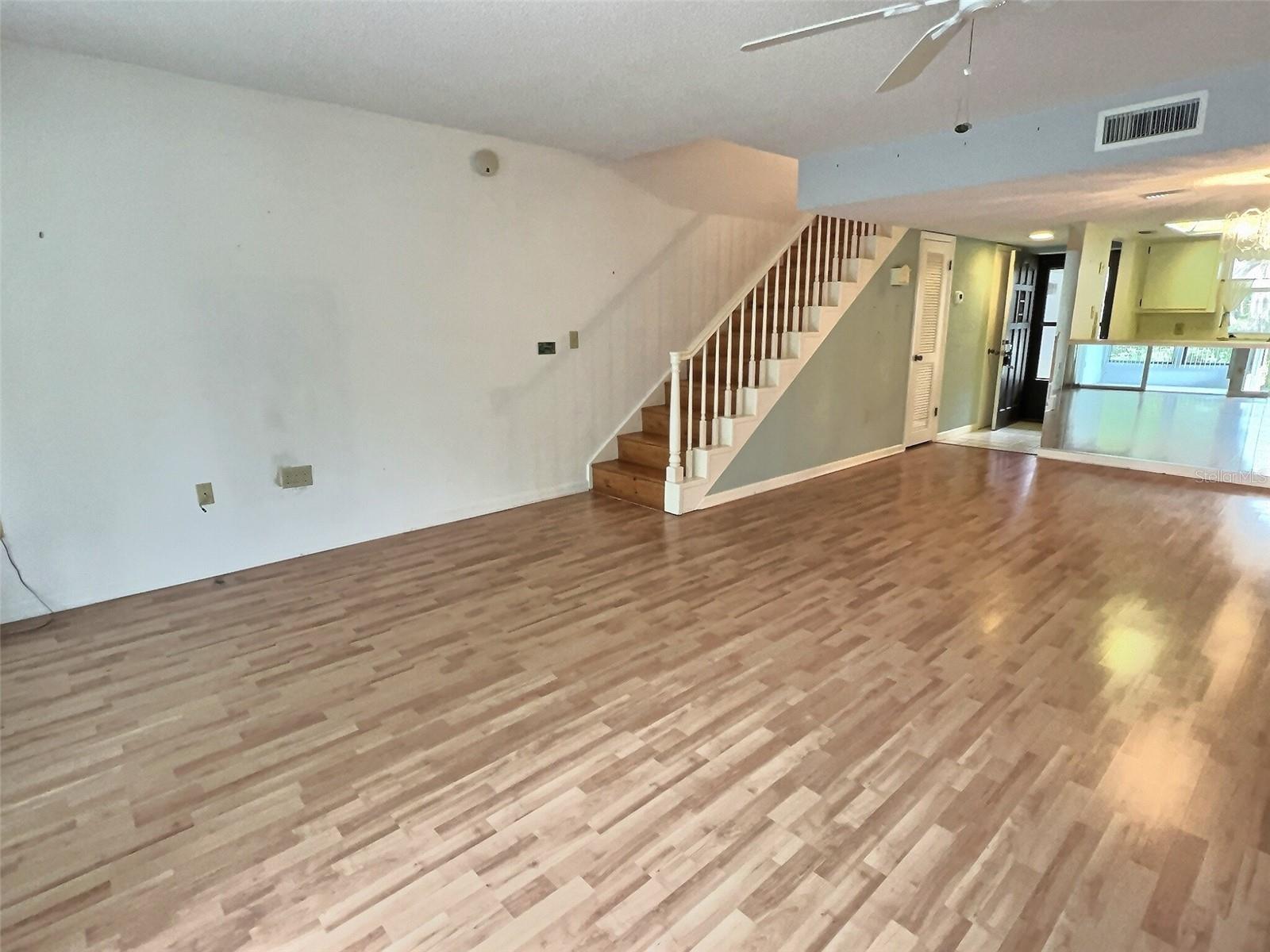 2213 CIRCLEWOOD DR #45