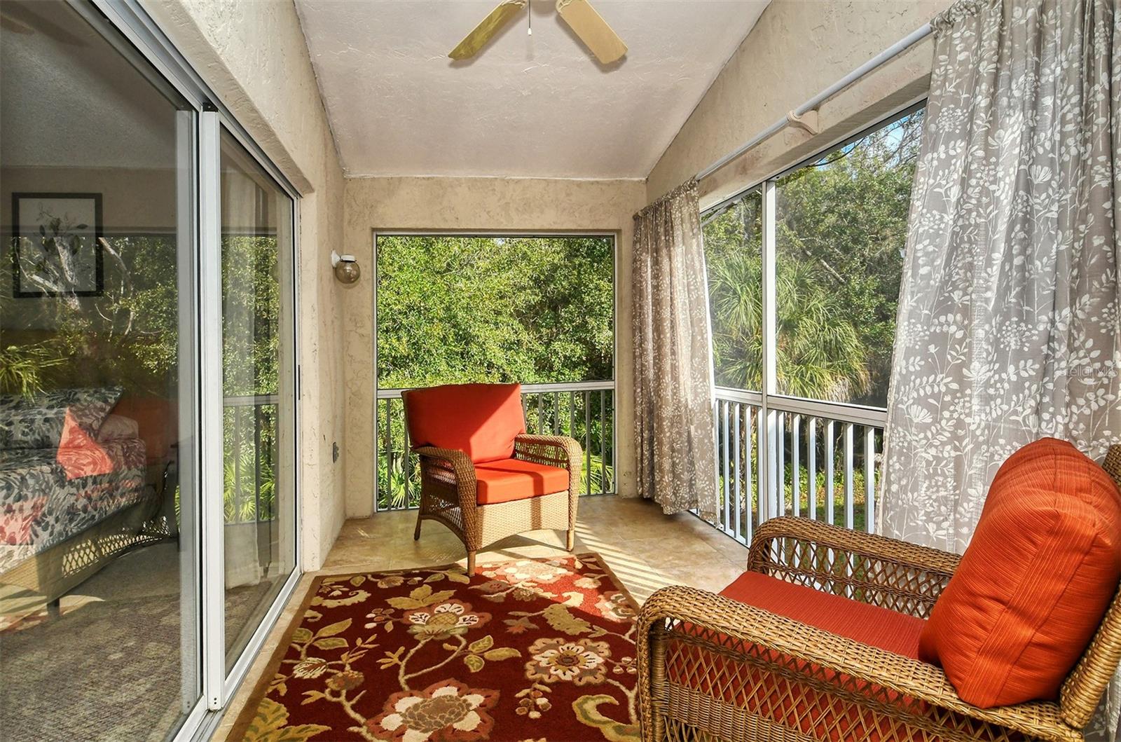 7266 ELEANOR CIR #203