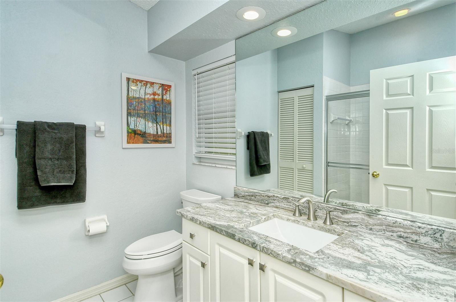 7266 ELEANOR CIR #203