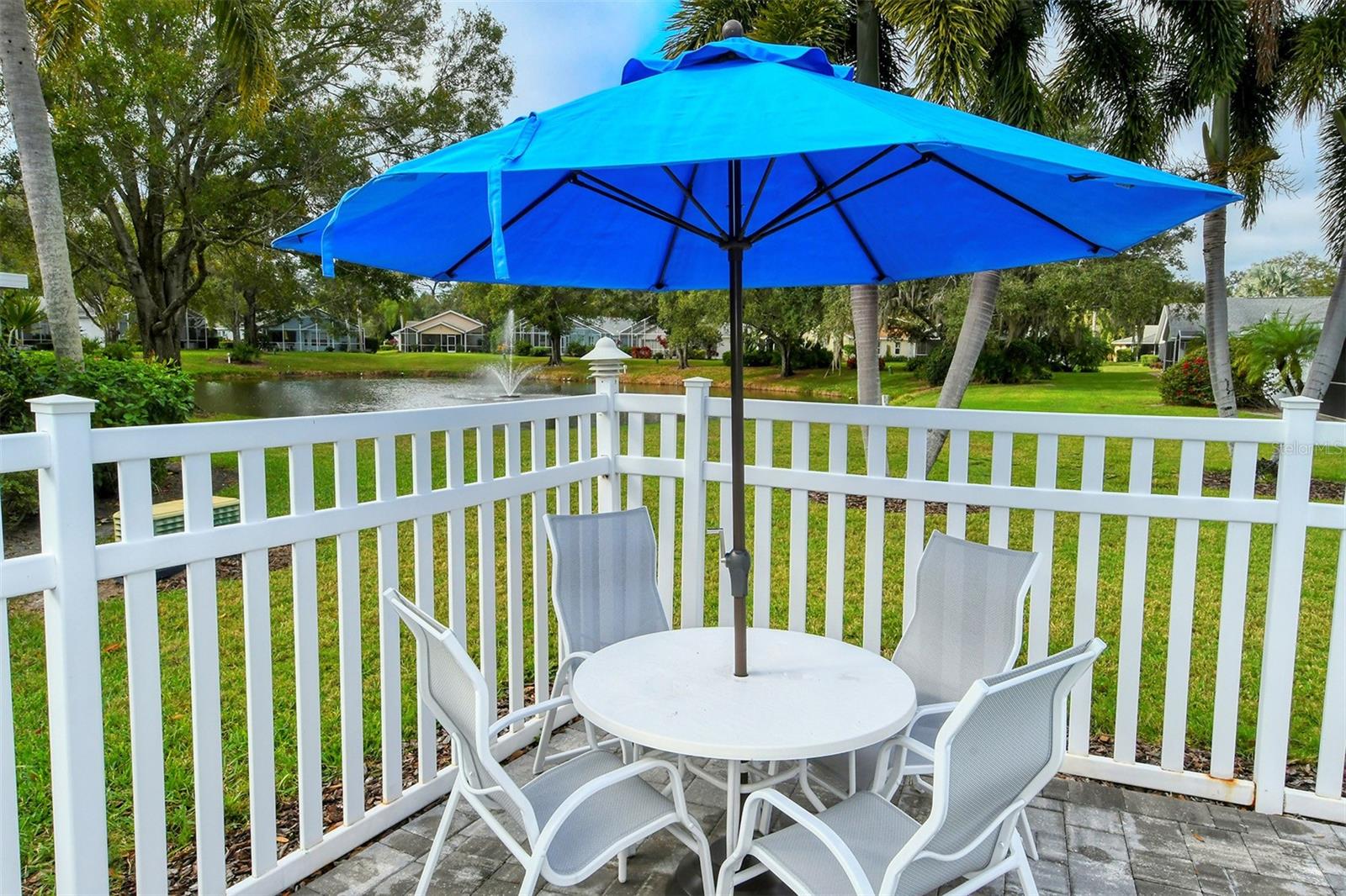 7266 ELEANOR CIR #203