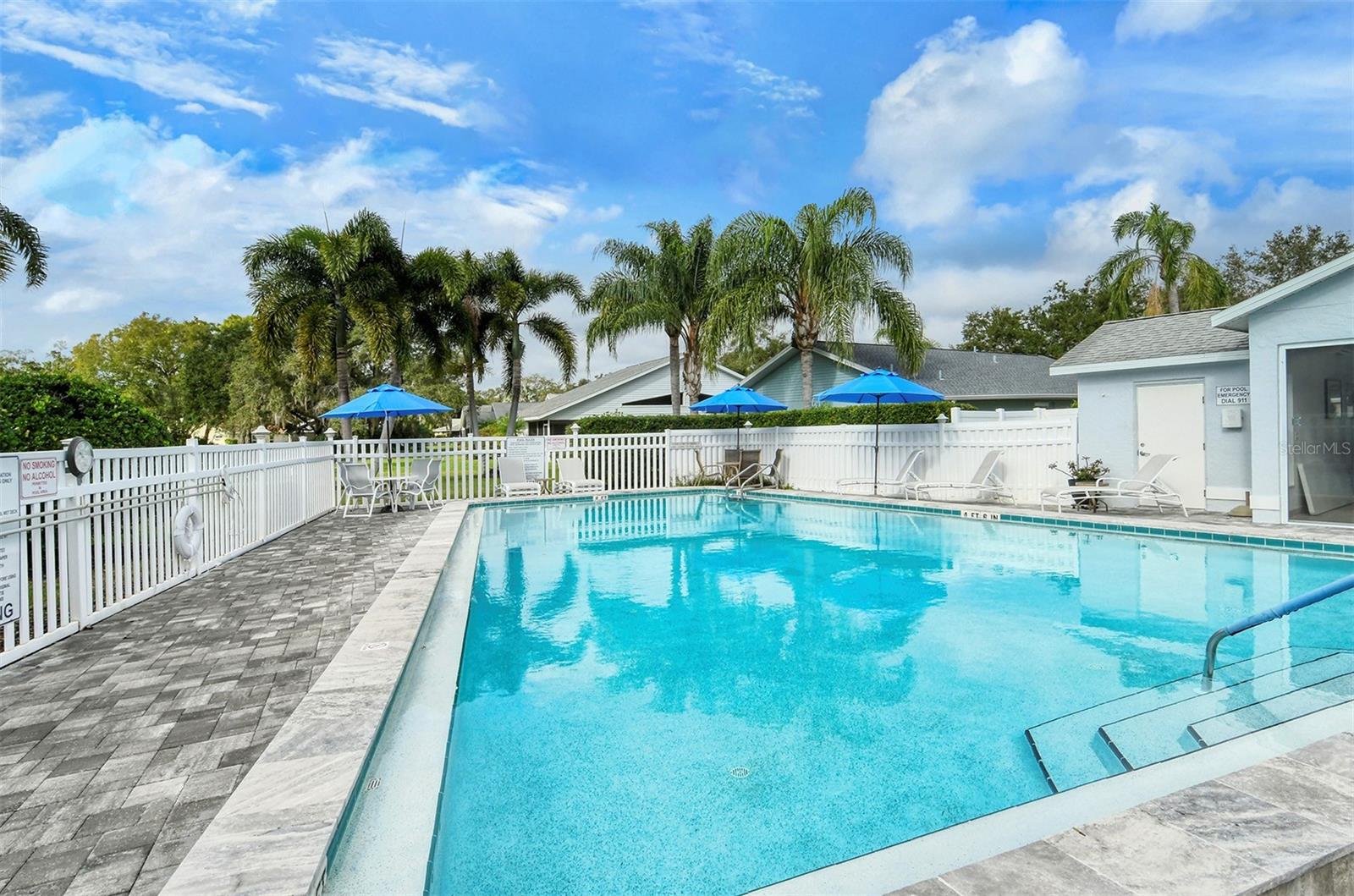 7266 ELEANOR CIR #203